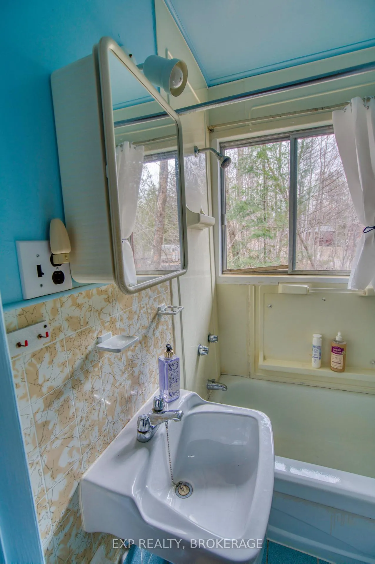 Photo 15 of 1027 Rudy Lane, Frontenac, Frontenac Centre — HOMEH