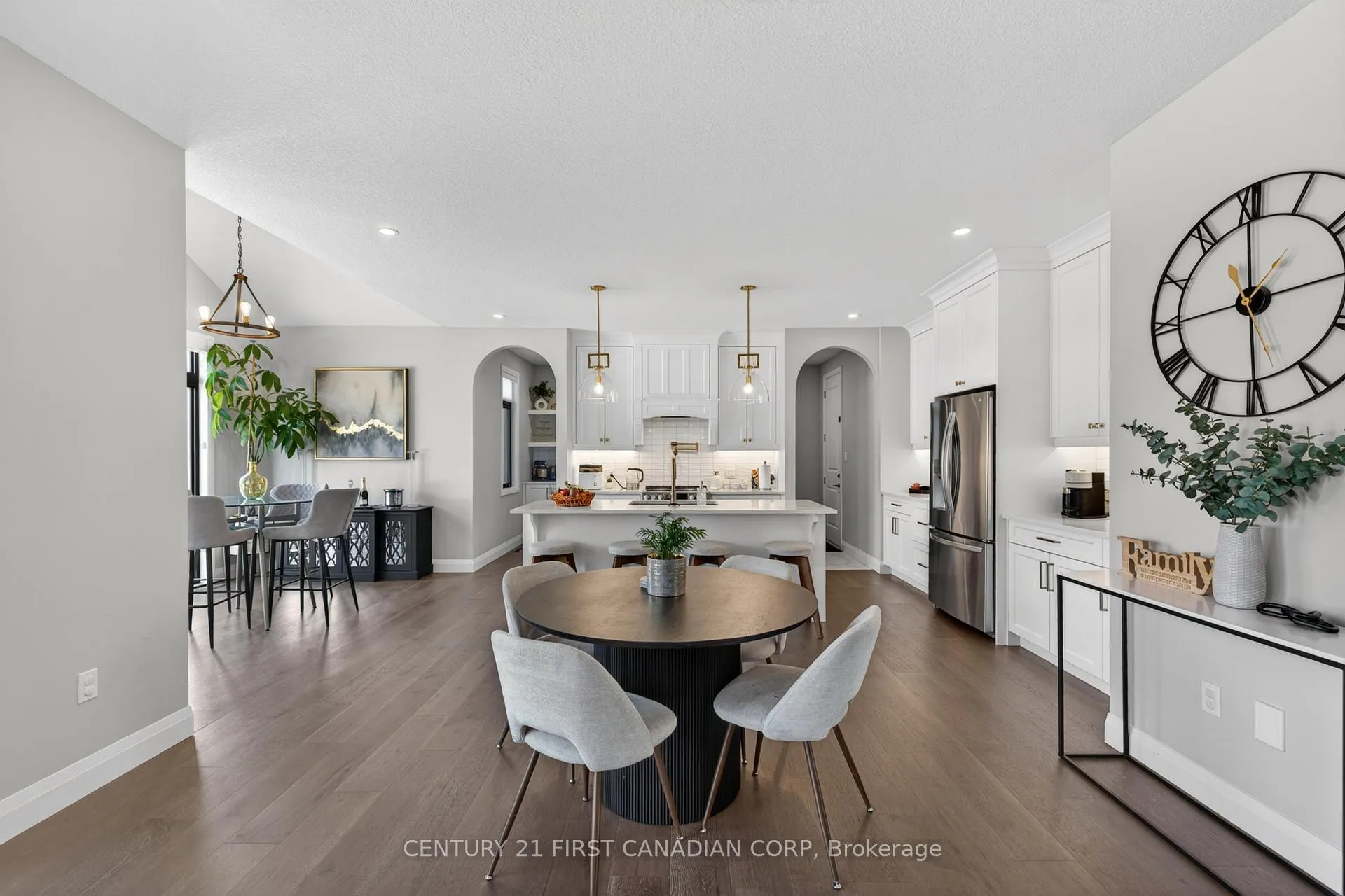 Photo 14 of 54 Aspen Circle, Thames Centre, Rural Thames Centre — HOMEH