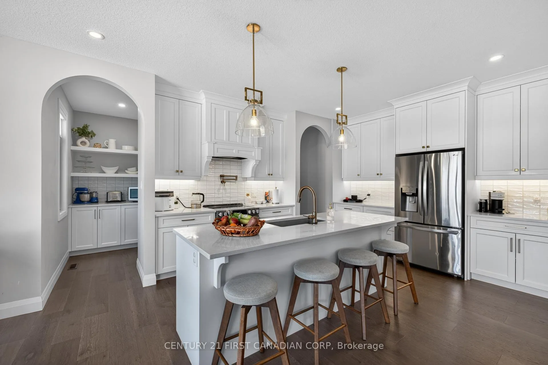 Photo 16 of 54 Aspen Circle, Thames Centre, Rural Thames Centre — HOMEH