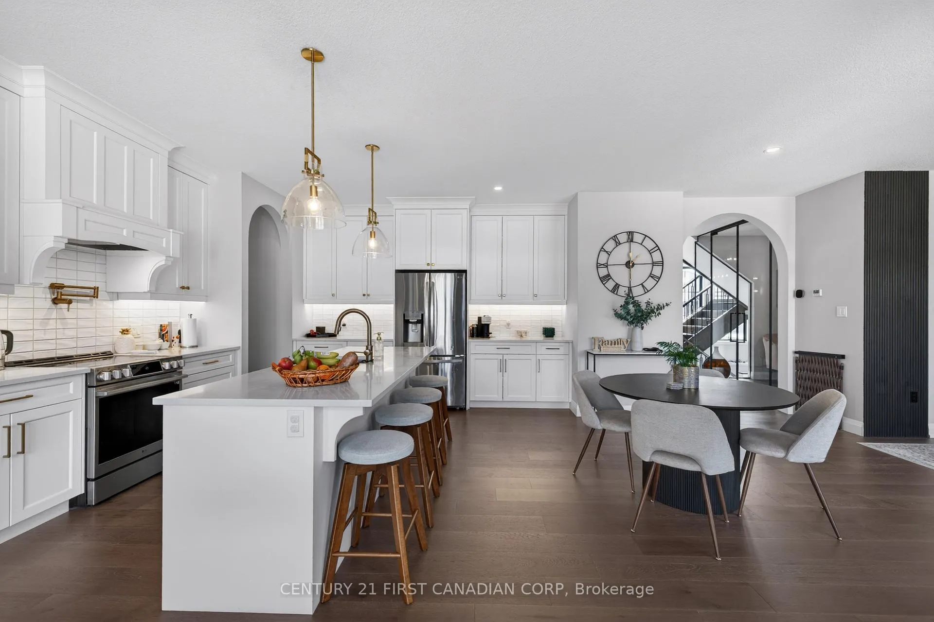 Photo 22 of 54 Aspen Circle, Thames Centre, Rural Thames Centre — HOMEH