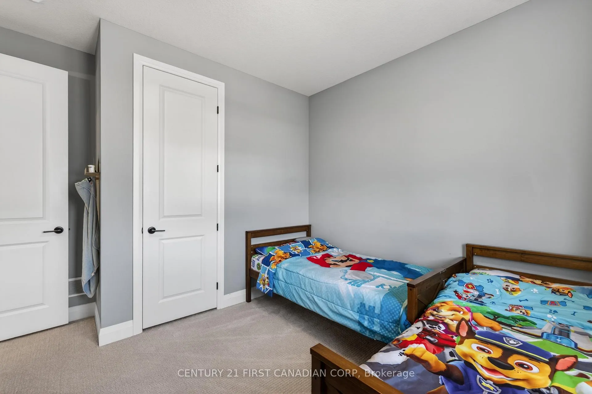 Photo 35 of 54 Aspen Circle, Thames Centre, Rural Thames Centre — HOMEH