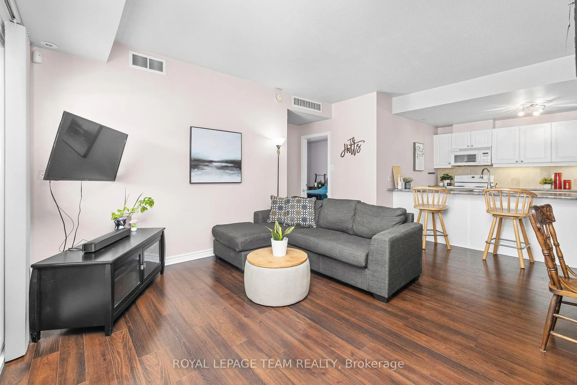 Photo 7 of Unit E, 1103 Stittsville Main Street E, Ottawa, Stittsville (North) — HOMEH