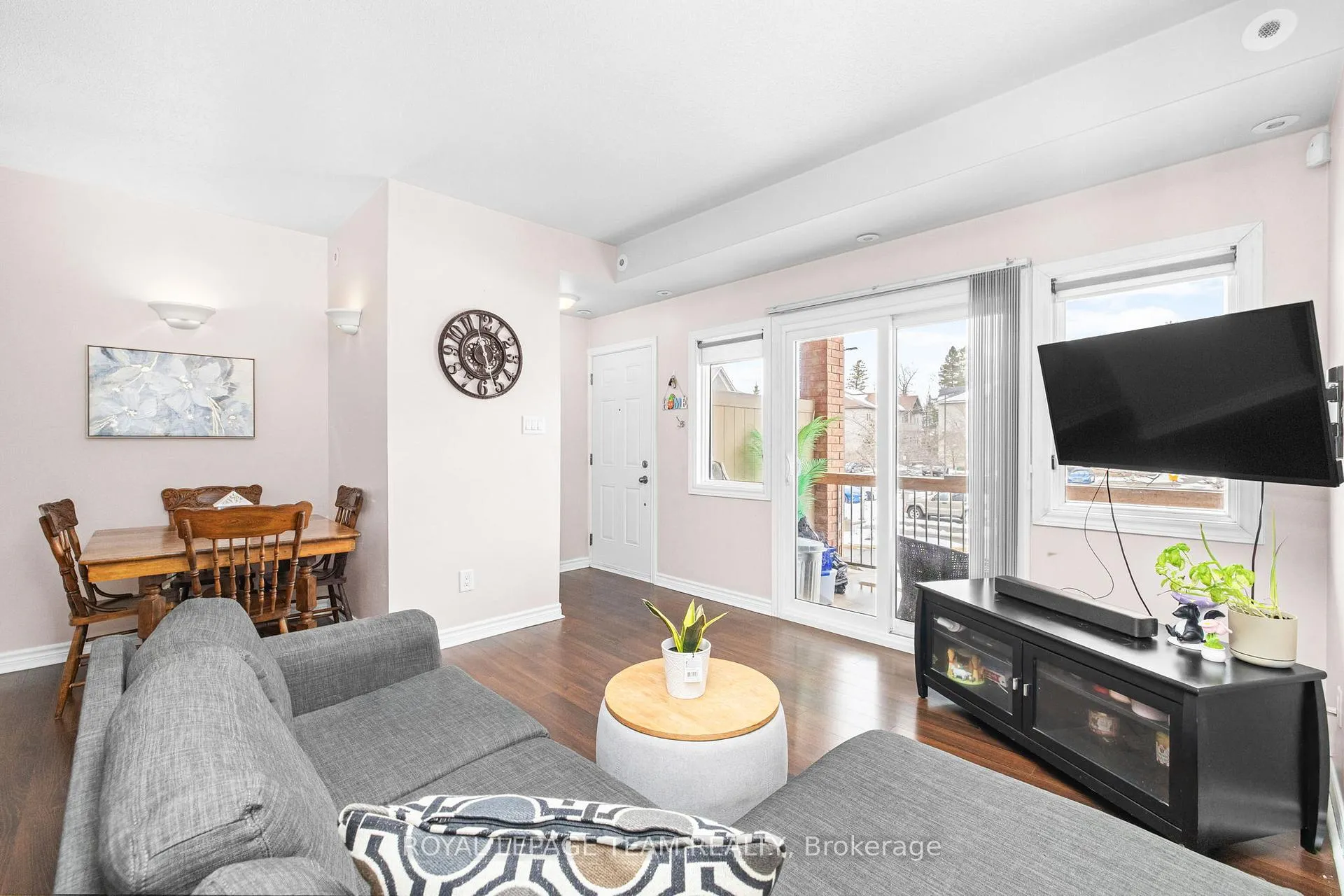 Photo 8 of Unit E, 1103 Stittsville Main Street E, Ottawa, Stittsville (North) — HOMEH