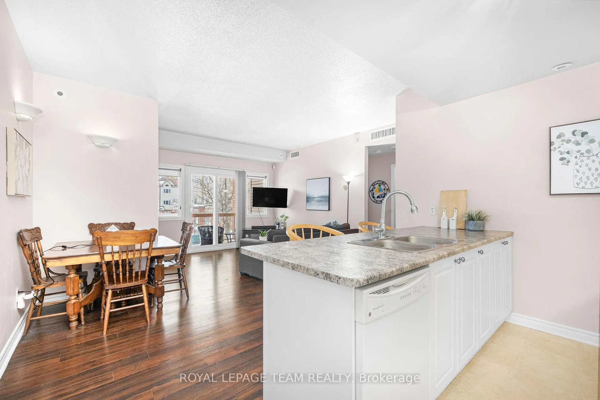 Photo 16 of Unit E, 1103 Stittsville Main Street E, Ottawa, Stittsville (North) — HOMEH