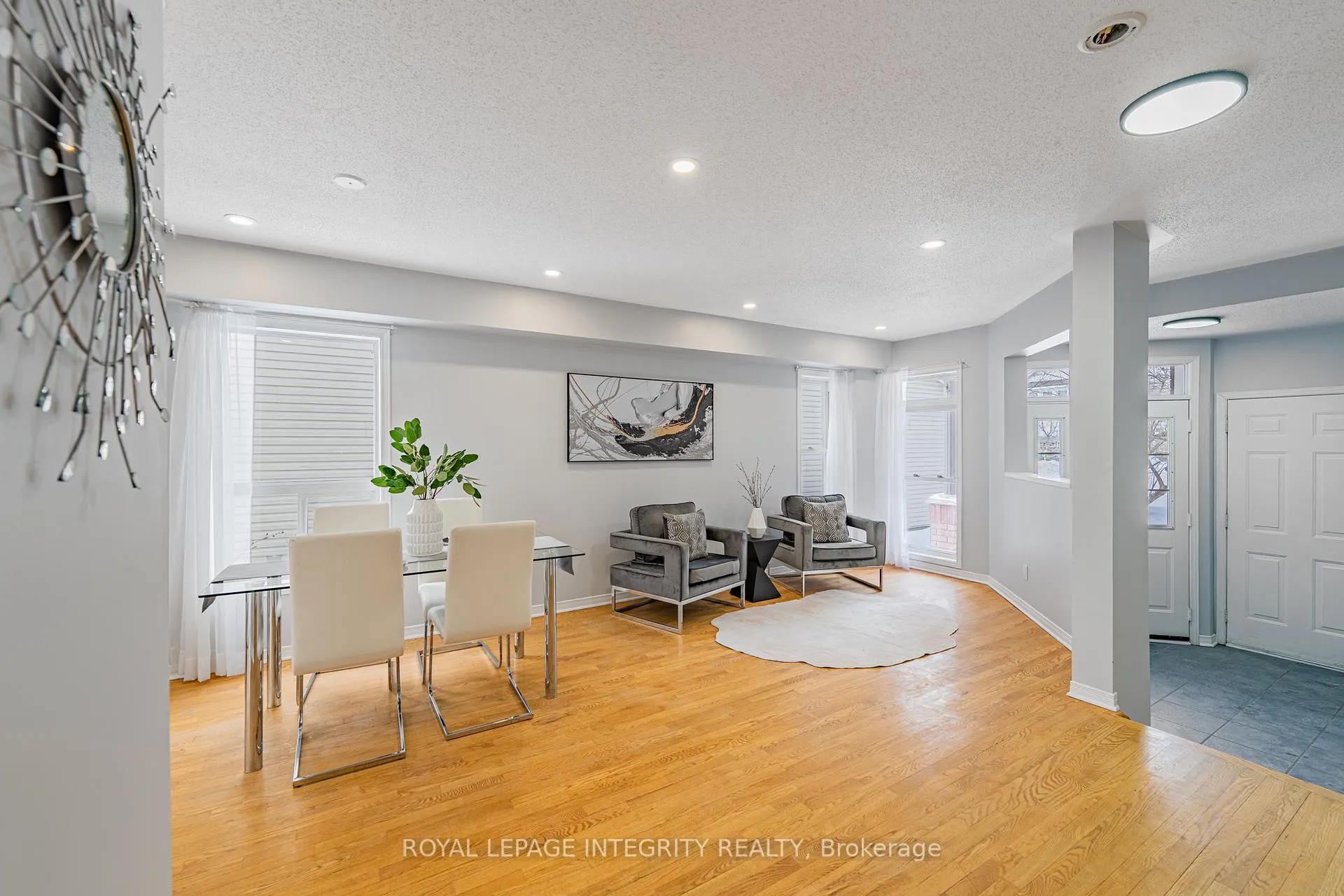 Photo 7 of 111 Hemlo Crescent, Ottawa, Kanata - Kanata Lakes/Heritage Hills — HOMEH