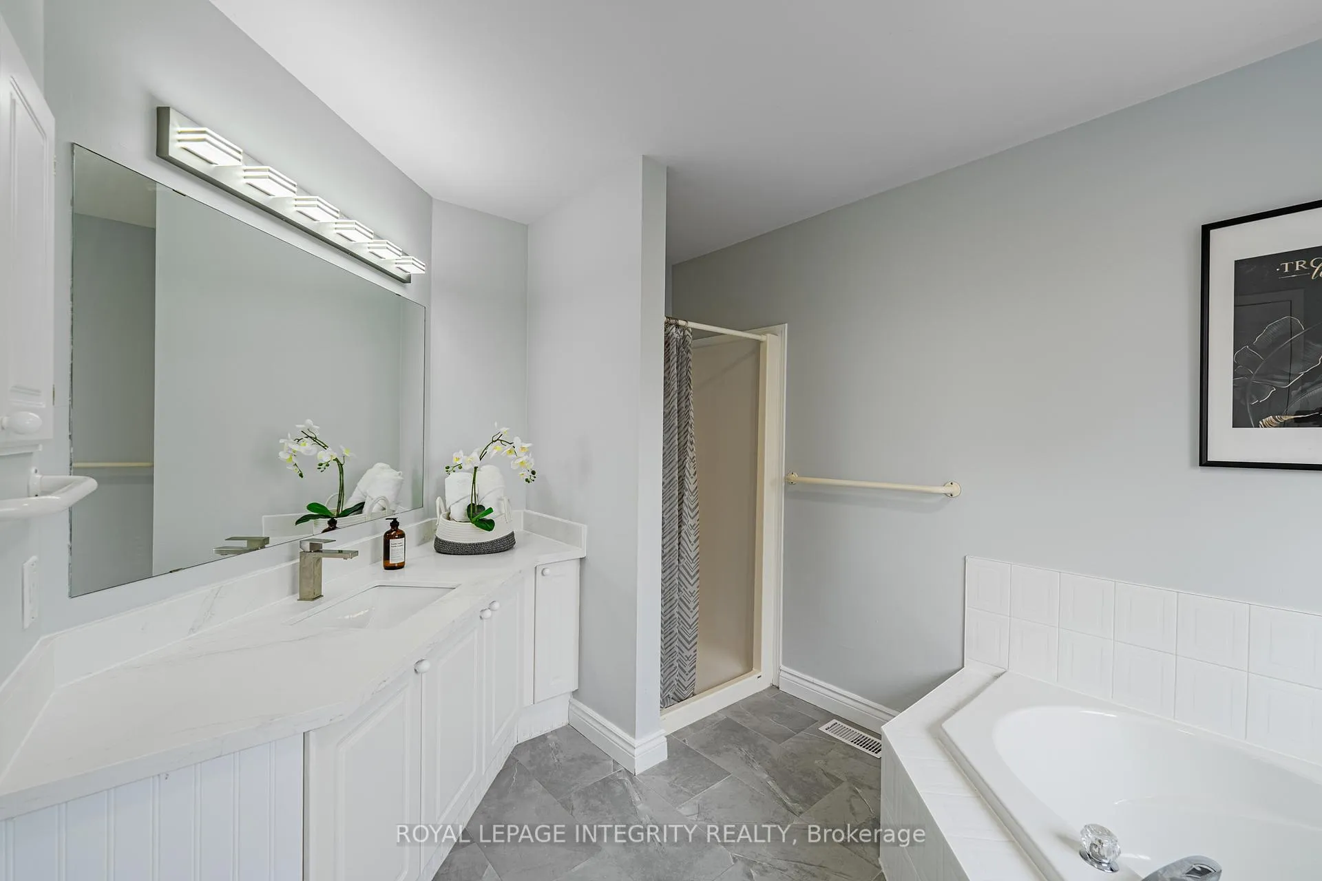 Photo 22 of 111 Hemlo Crescent, Ottawa, Kanata - Kanata Lakes/Heritage Hills — HOMEH