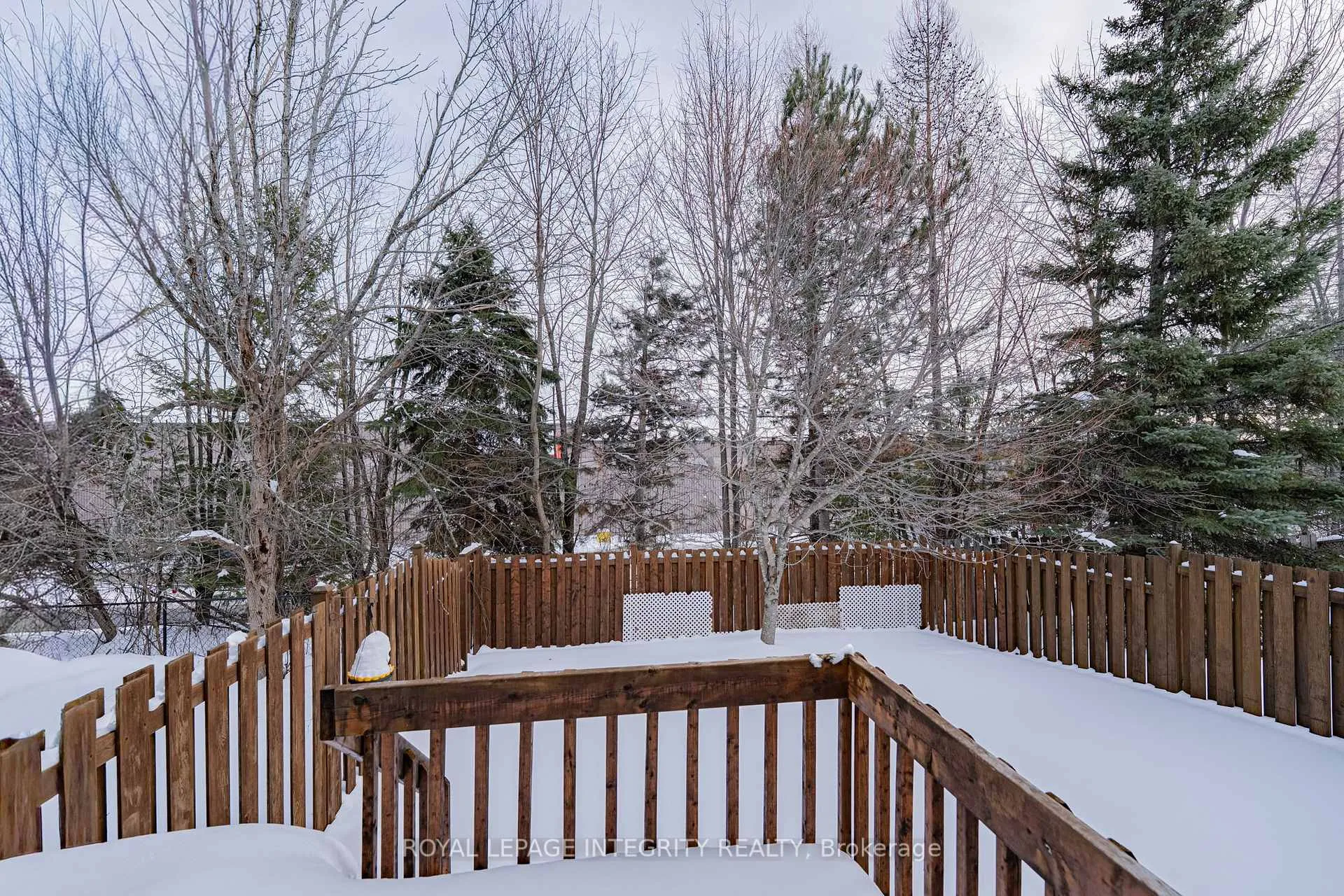 Photo 31 of 111 Hemlo Crescent, Ottawa, Kanata - Kanata Lakes/Heritage Hills — HOMEH