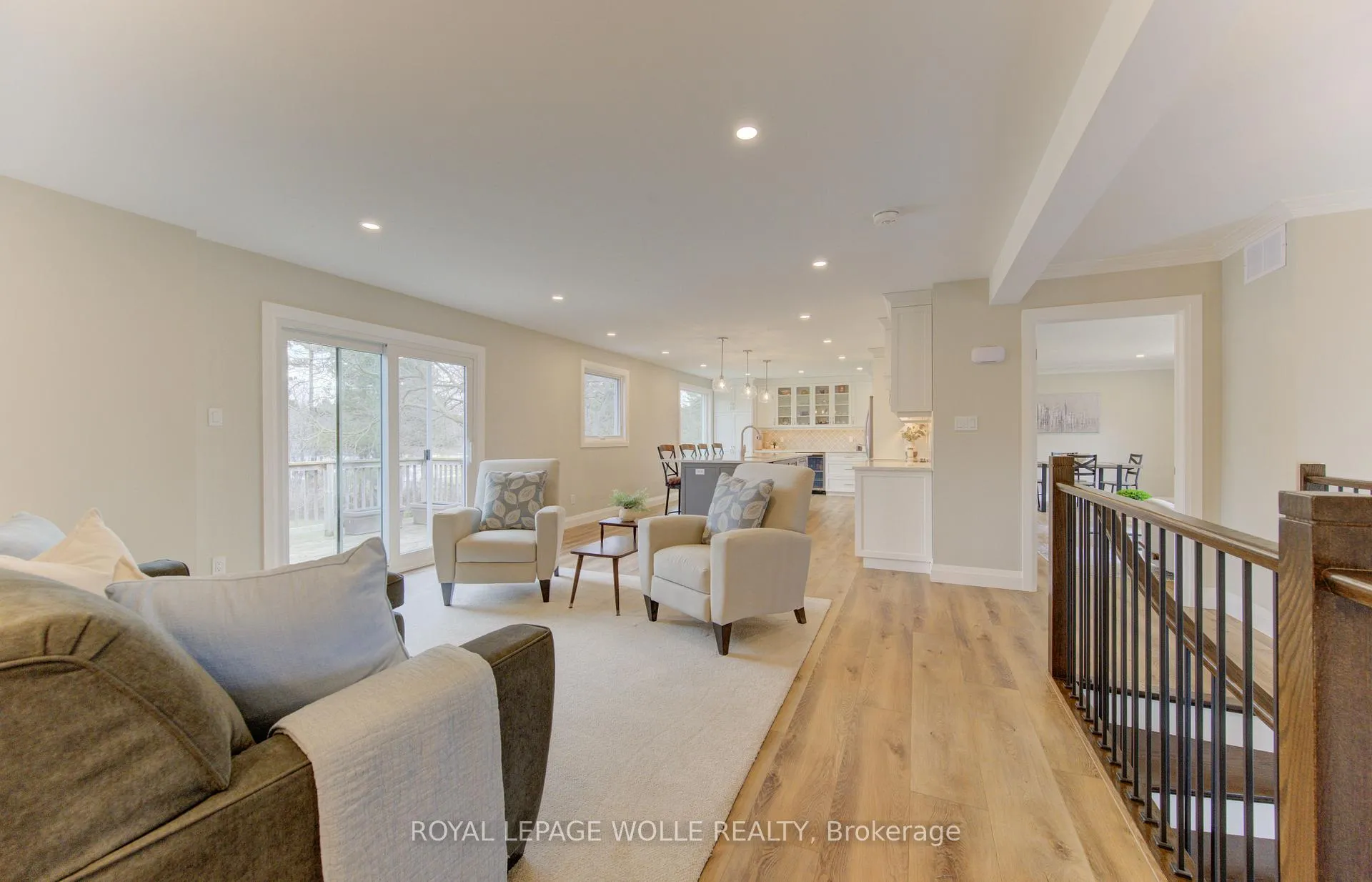 Photo 10 of 395 Warrington Drive, Waterloo — HOMEH