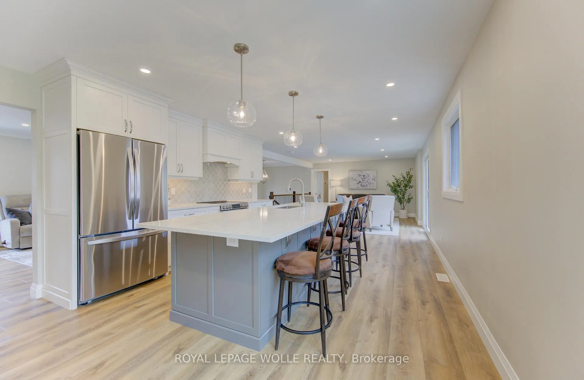 Photo 20 of 395 Warrington Drive, Waterloo — HOMEH