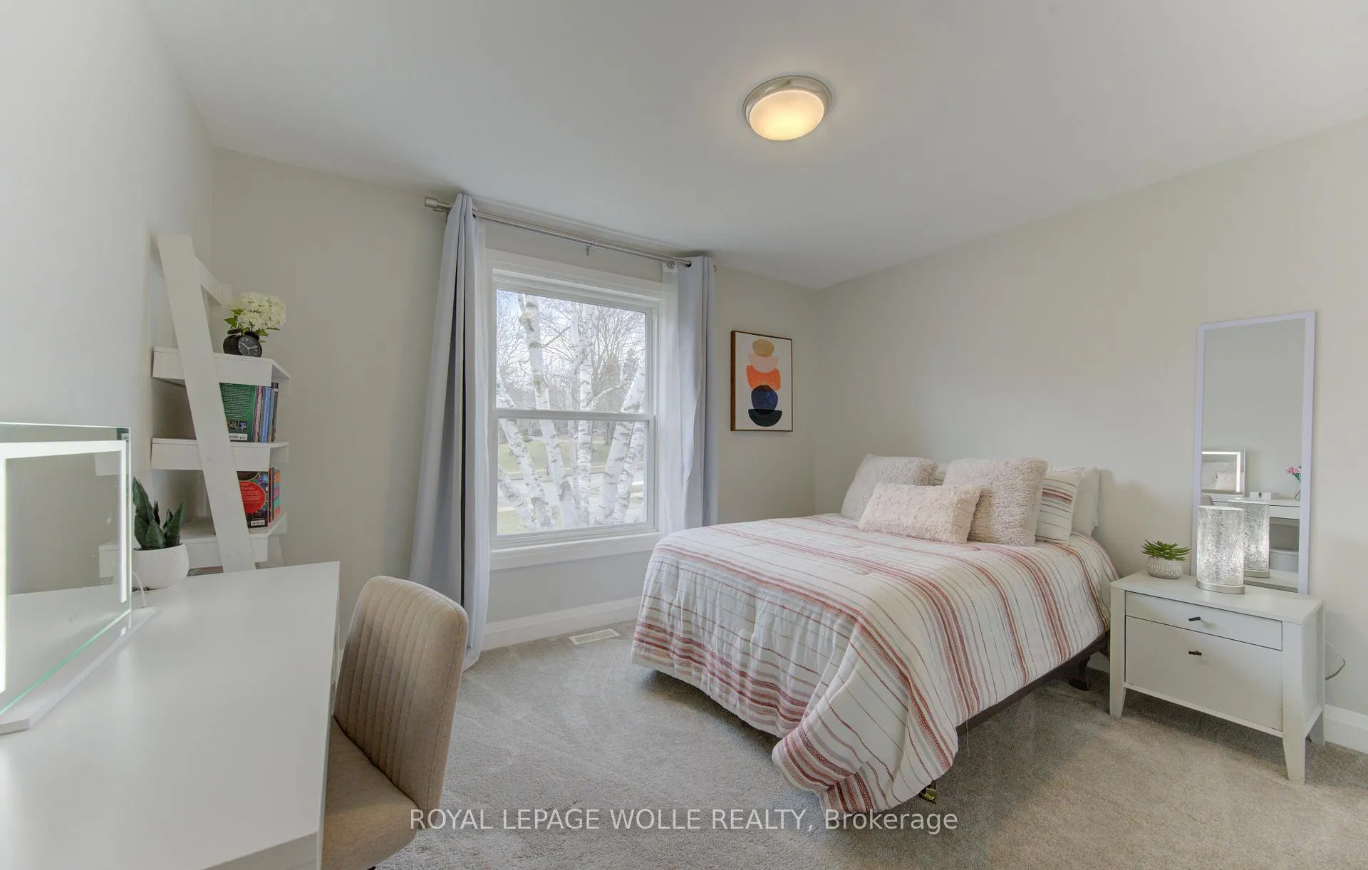 Photo 30 of 395 Warrington Drive, Waterloo — HOMEH