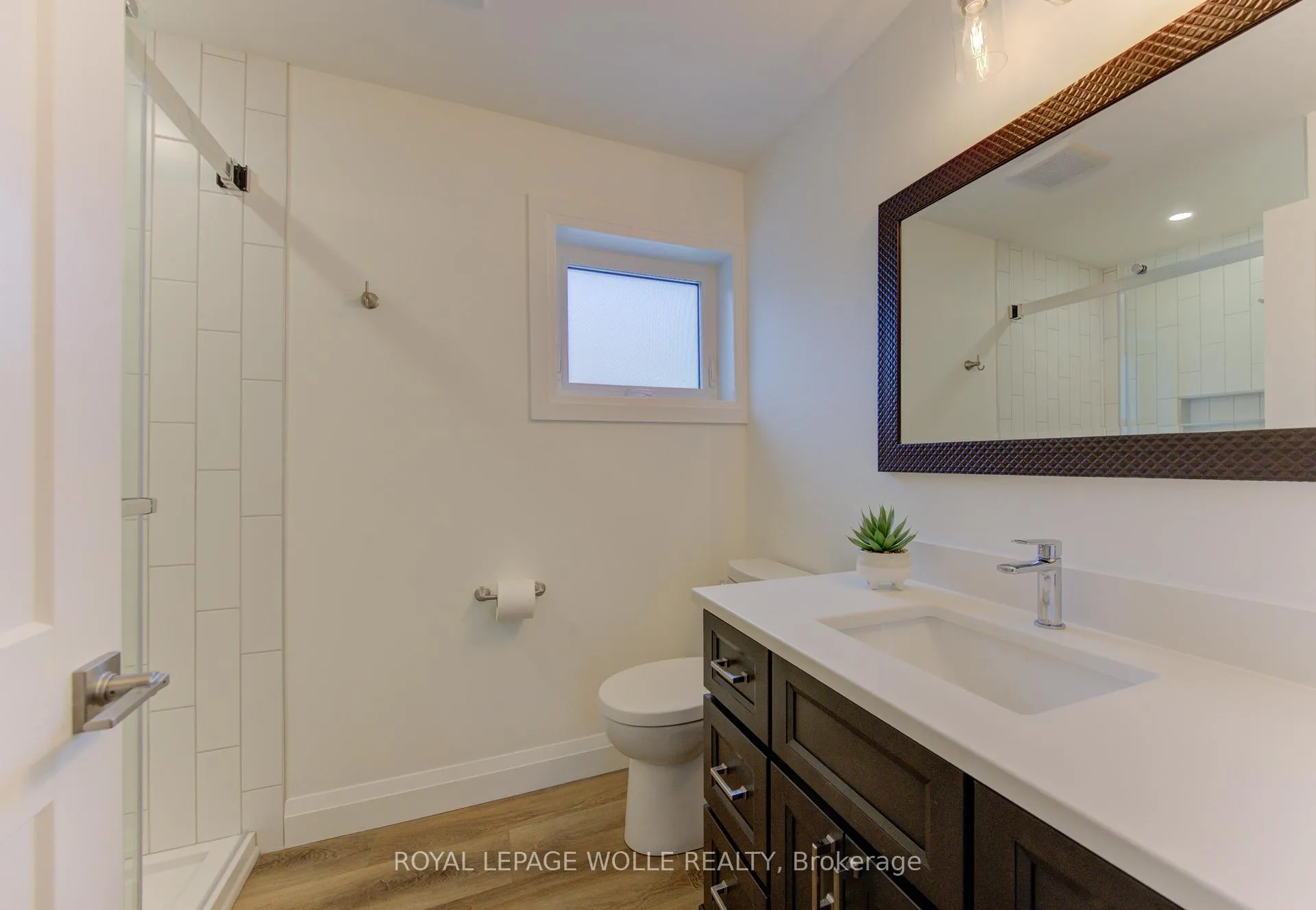 Photo 39 of 395 Warrington Drive, Waterloo — HOMEH