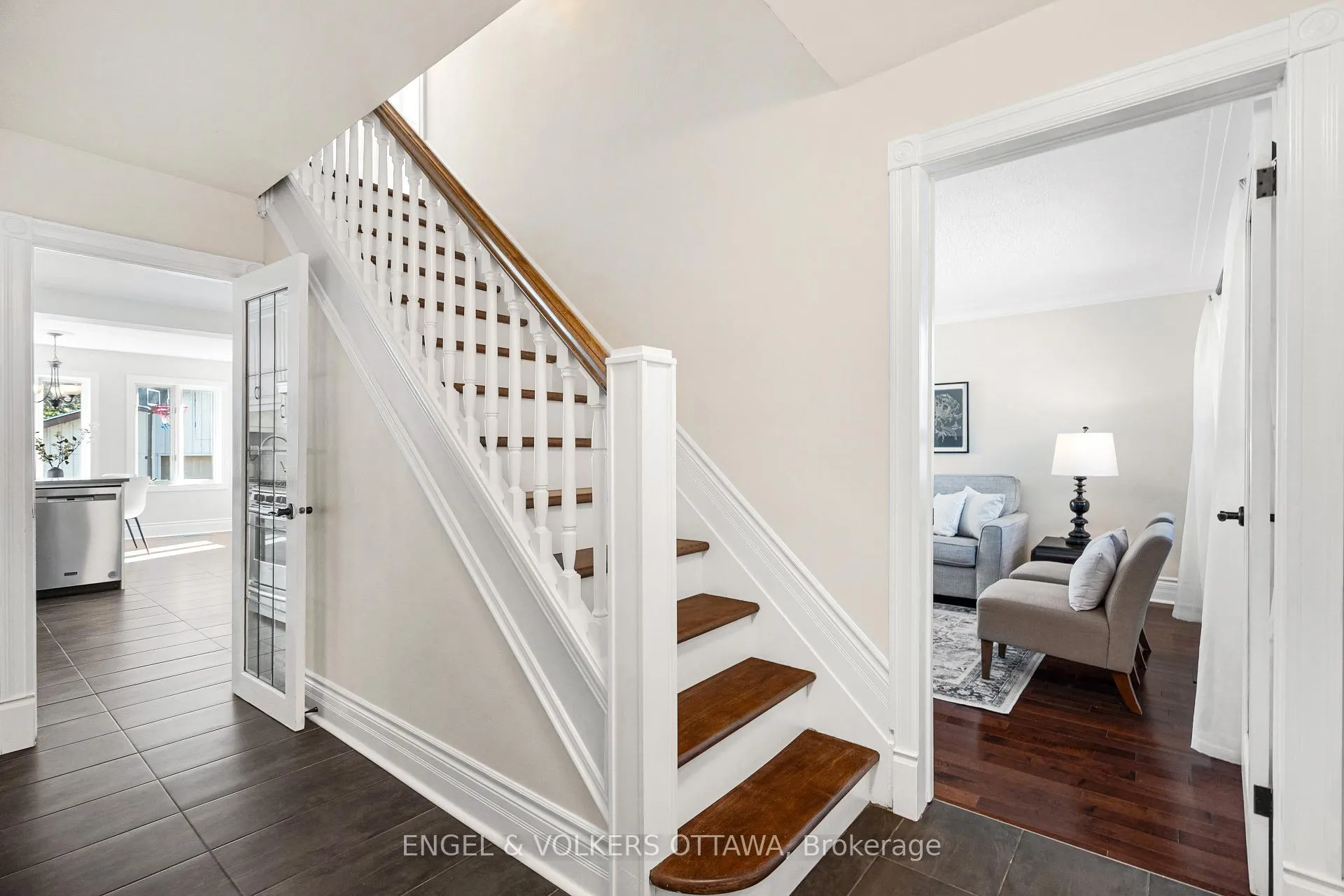 Photo 17 of 1252 Anoka Street, Ottawa, Ridgemont — HOMEH