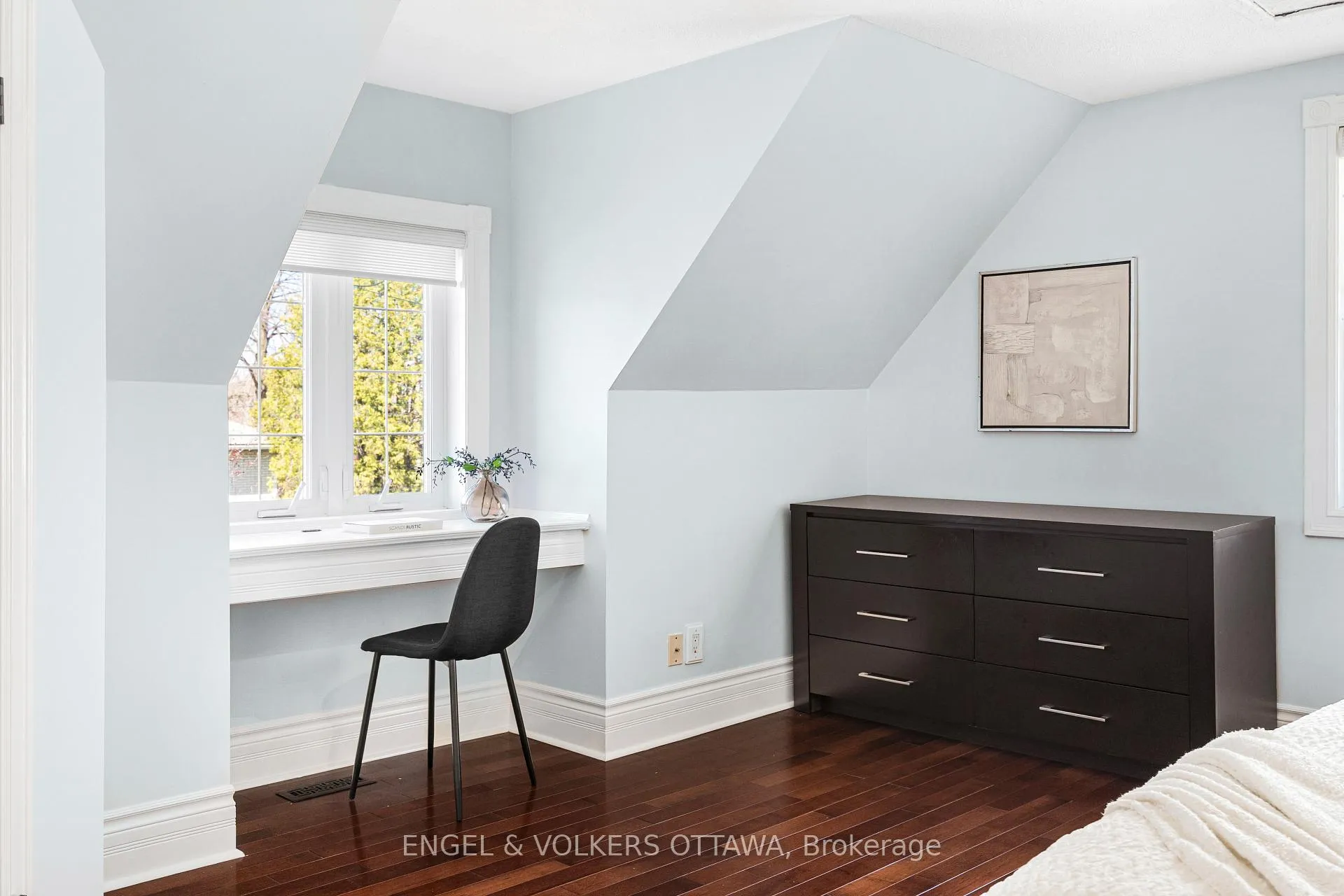Photo 18 of 1252 Anoka Street, Ottawa, Ridgemont — HOMEH