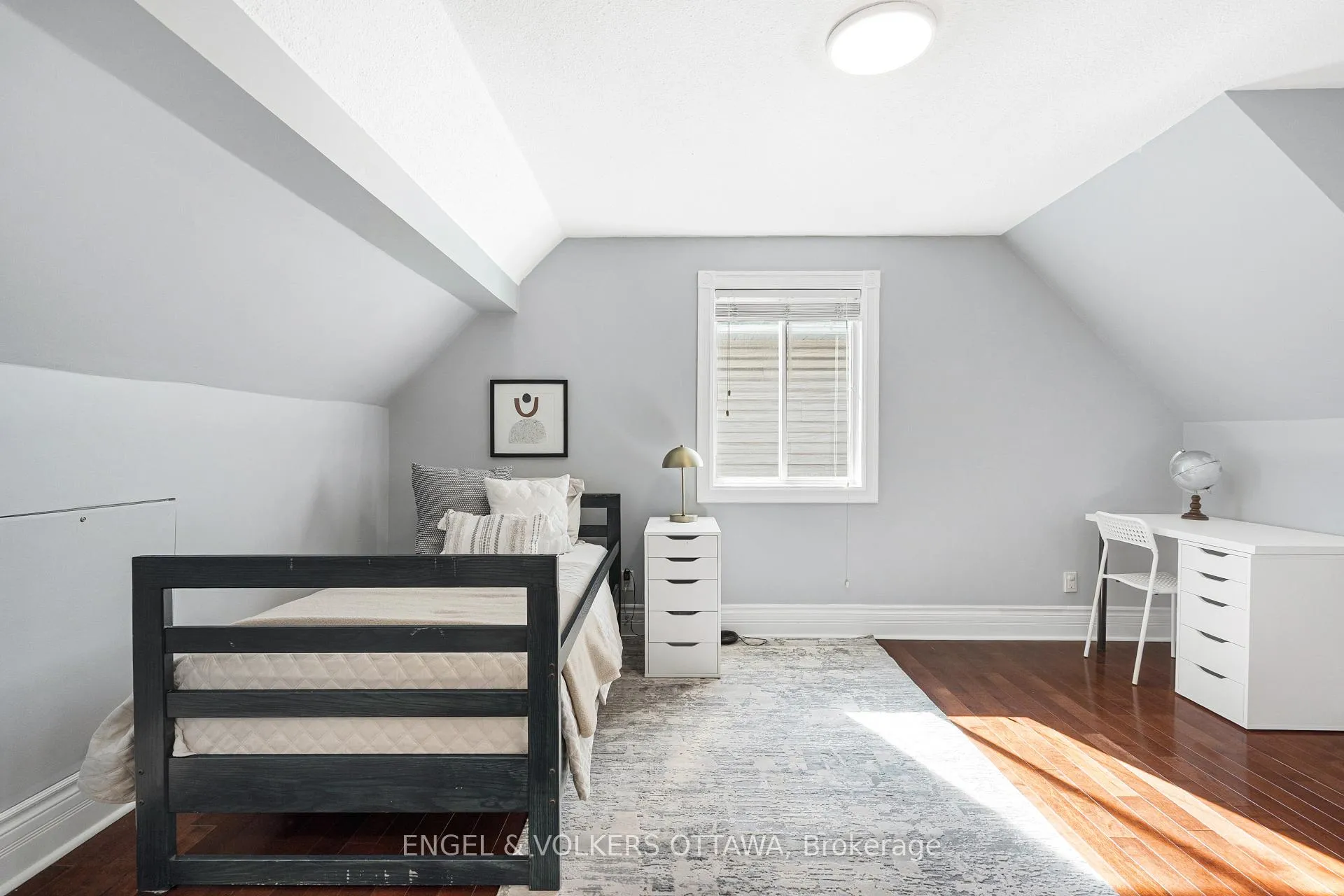 Photo 21 of 1252 Anoka Street, Ottawa, Ridgemont — HOMEH