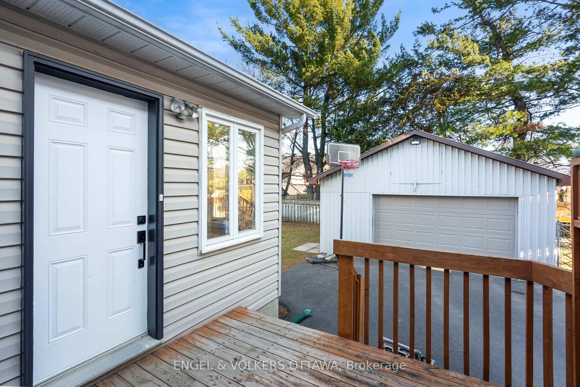 Photo 33 of 1252 Anoka Street, Ottawa, Ridgemont — HOMEH
