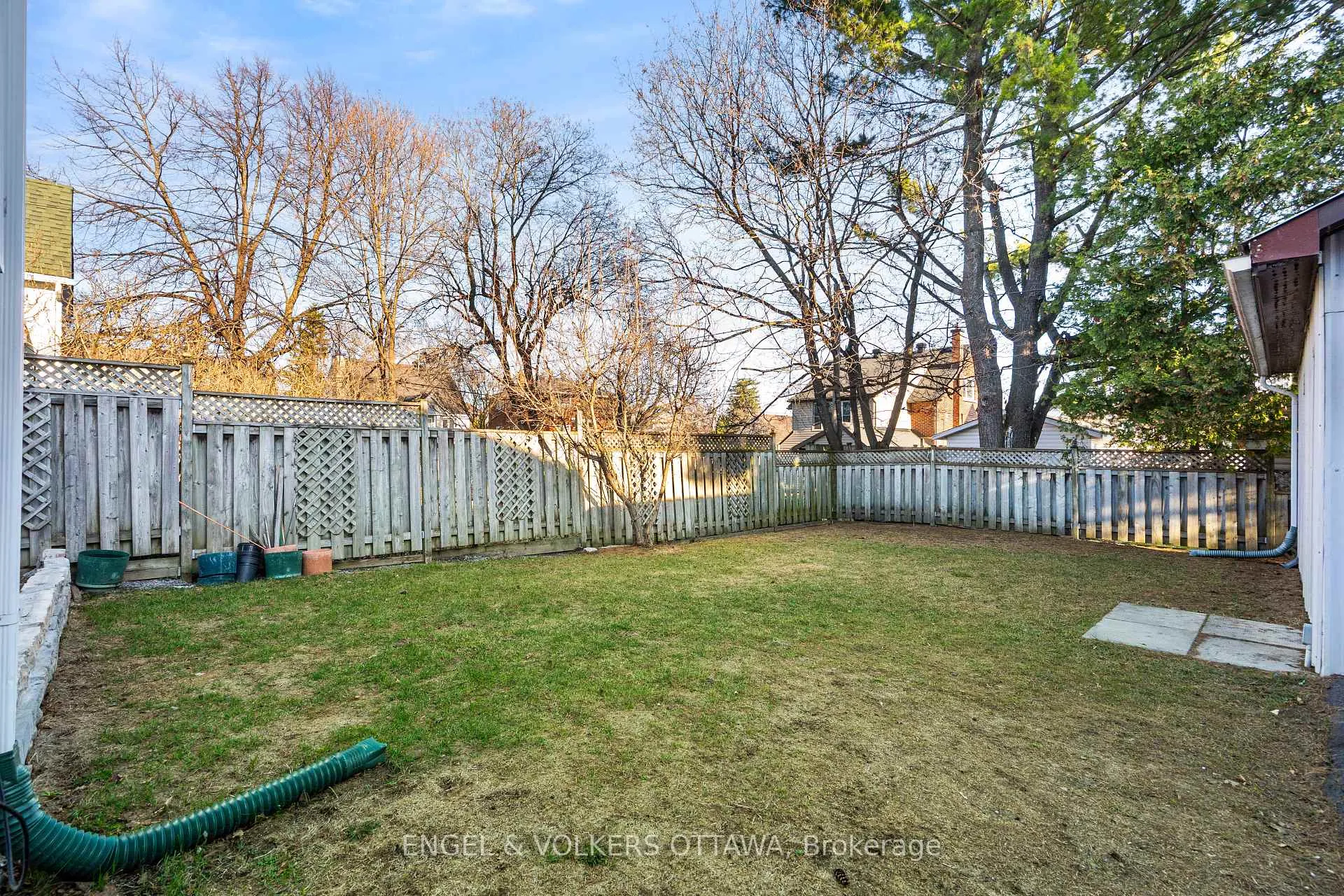 Photo 35 of 1252 Anoka Street, Ottawa, Ridgemont — HOMEH