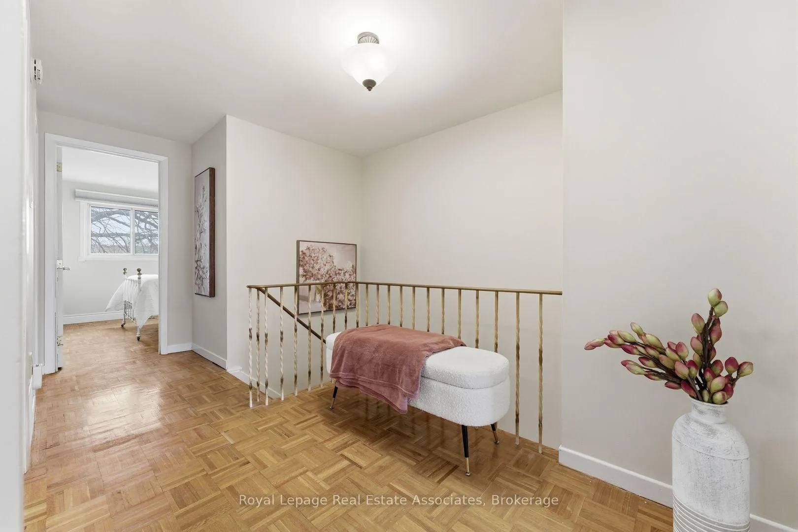 Photo 12 of 3244 Mainsail Crescent, Mississauga, Erin Mills — HOMEH
