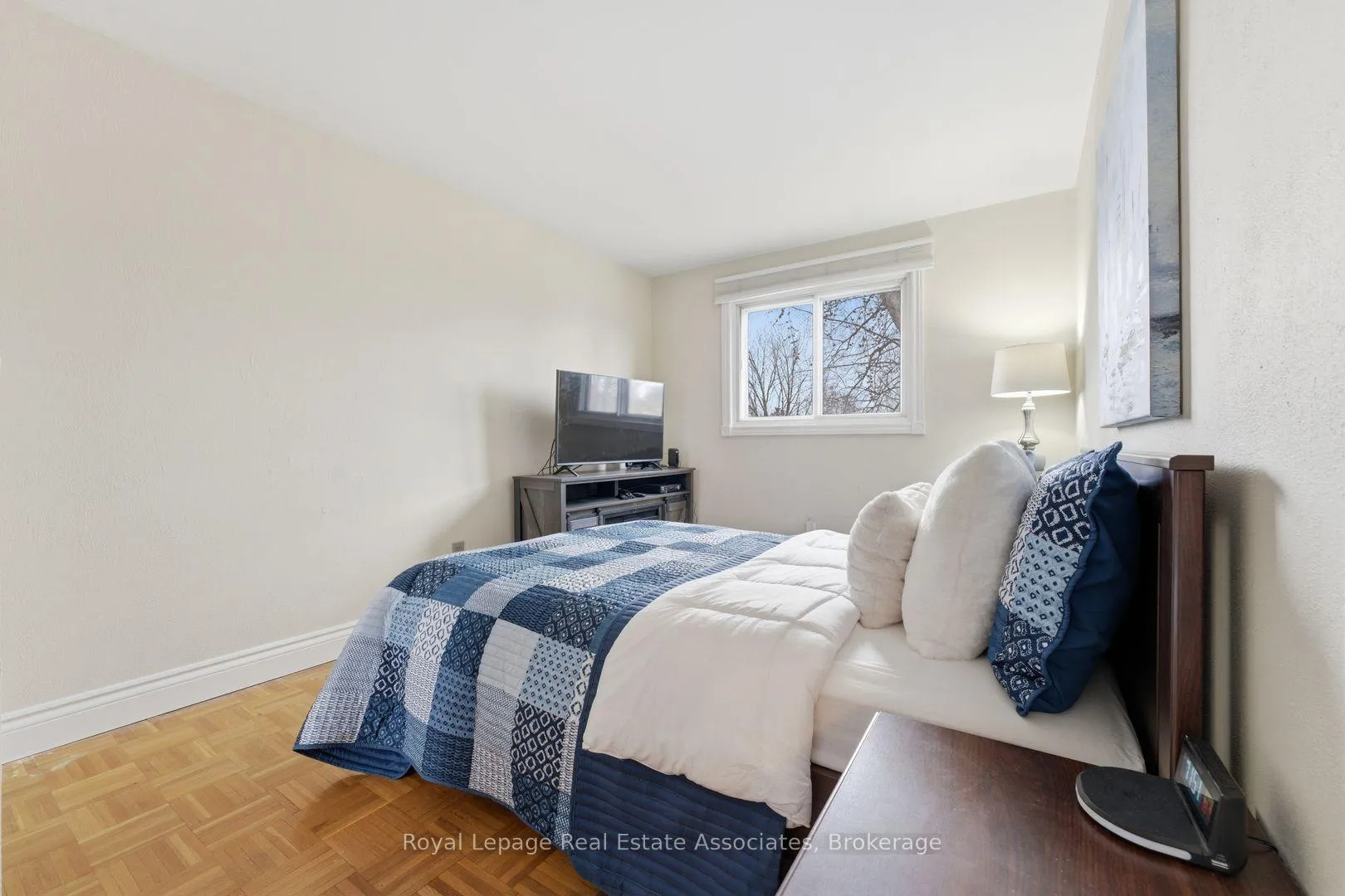 Photo 18 of 3244 Mainsail Crescent, Mississauga, Erin Mills — HOMEH