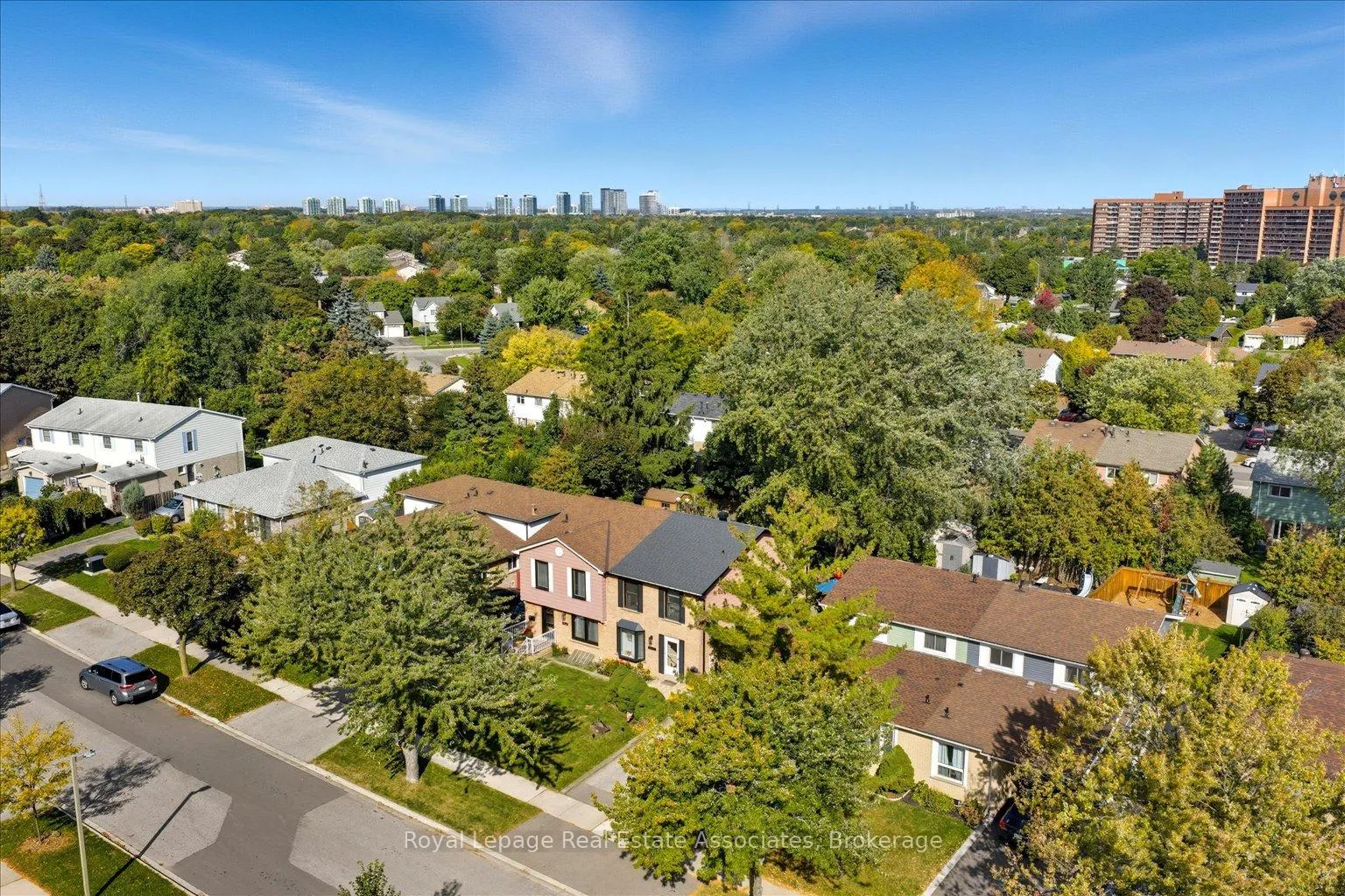 Photo 27 of 3244 Mainsail Crescent, Mississauga, Erin Mills — HOMEH