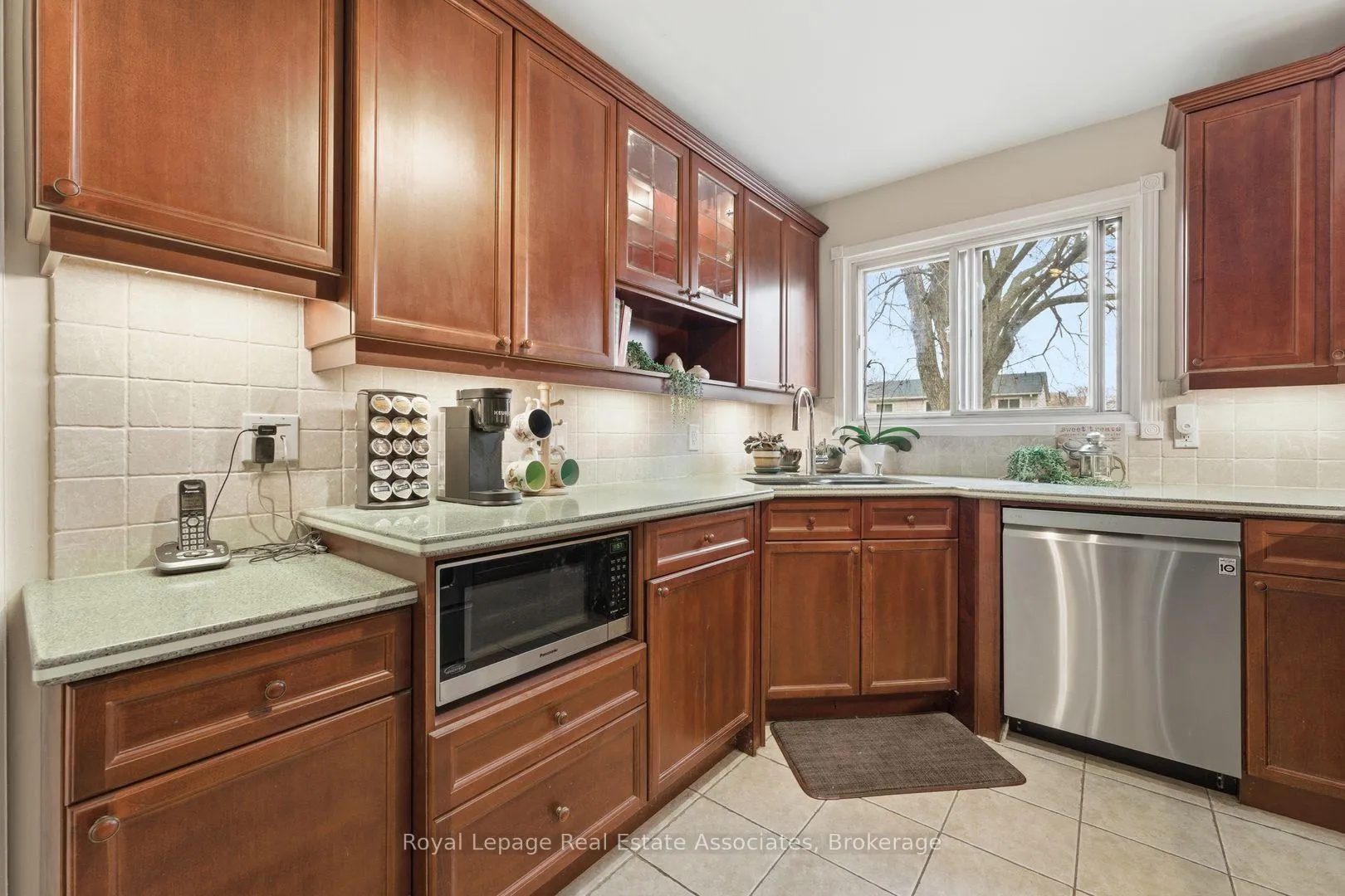 Photo 31 of 3244 Mainsail Crescent, Mississauga, Erin Mills — HOMEH