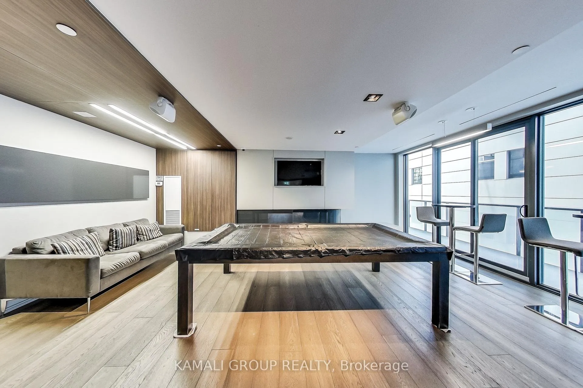 Photo 23 of Unit 1712, 101 Peter Street, Toronto, Waterfront Communities — HOMEH