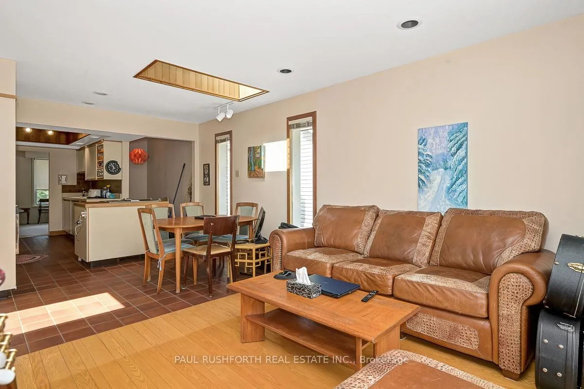 Photo 6 of 235 Elgin Street W, Arnprior — HOMEH