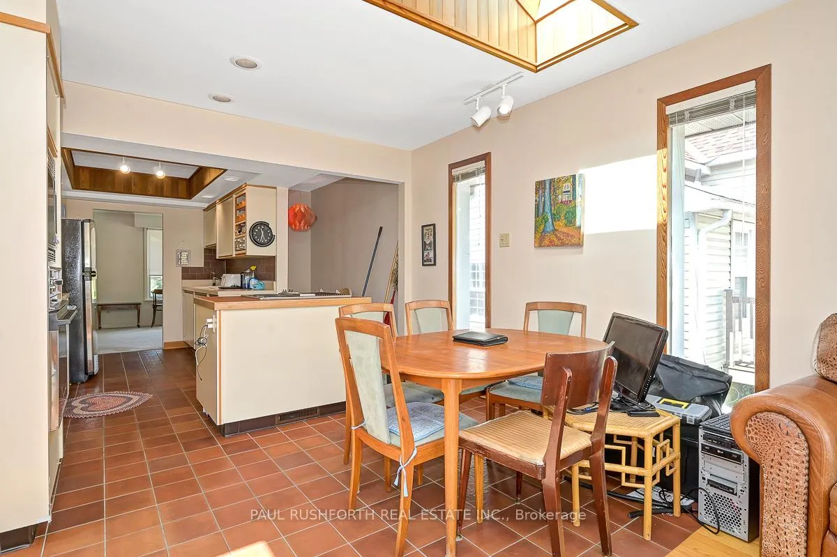 Photo 7 of 235 Elgin Street W, Arnprior — HOMEH