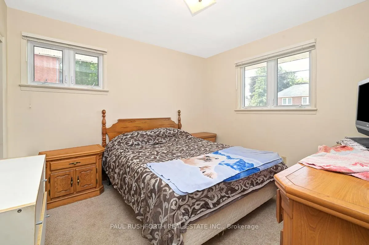 Photo 15 of 235 Elgin Street W, Arnprior — HOMEH