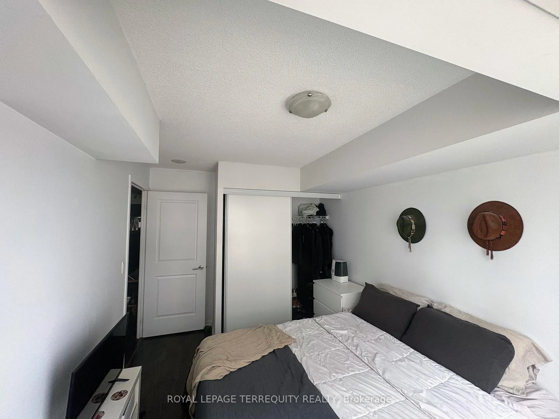 Photo 14 of Unit 1208, 75 E Liberty Street, Toronto, Niagara — HOMEH