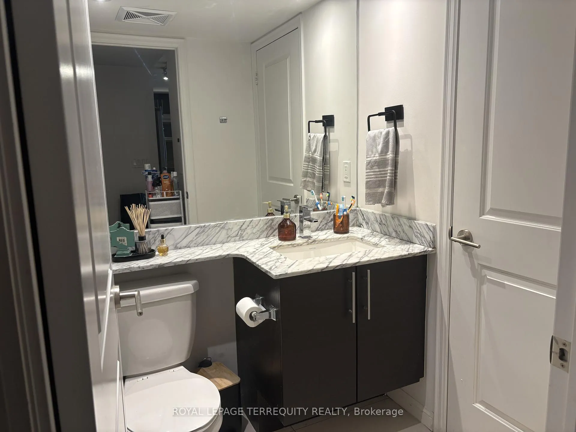 Photo 18 of Unit 1208, 75 E Liberty Street, Toronto, Niagara — HOMEH