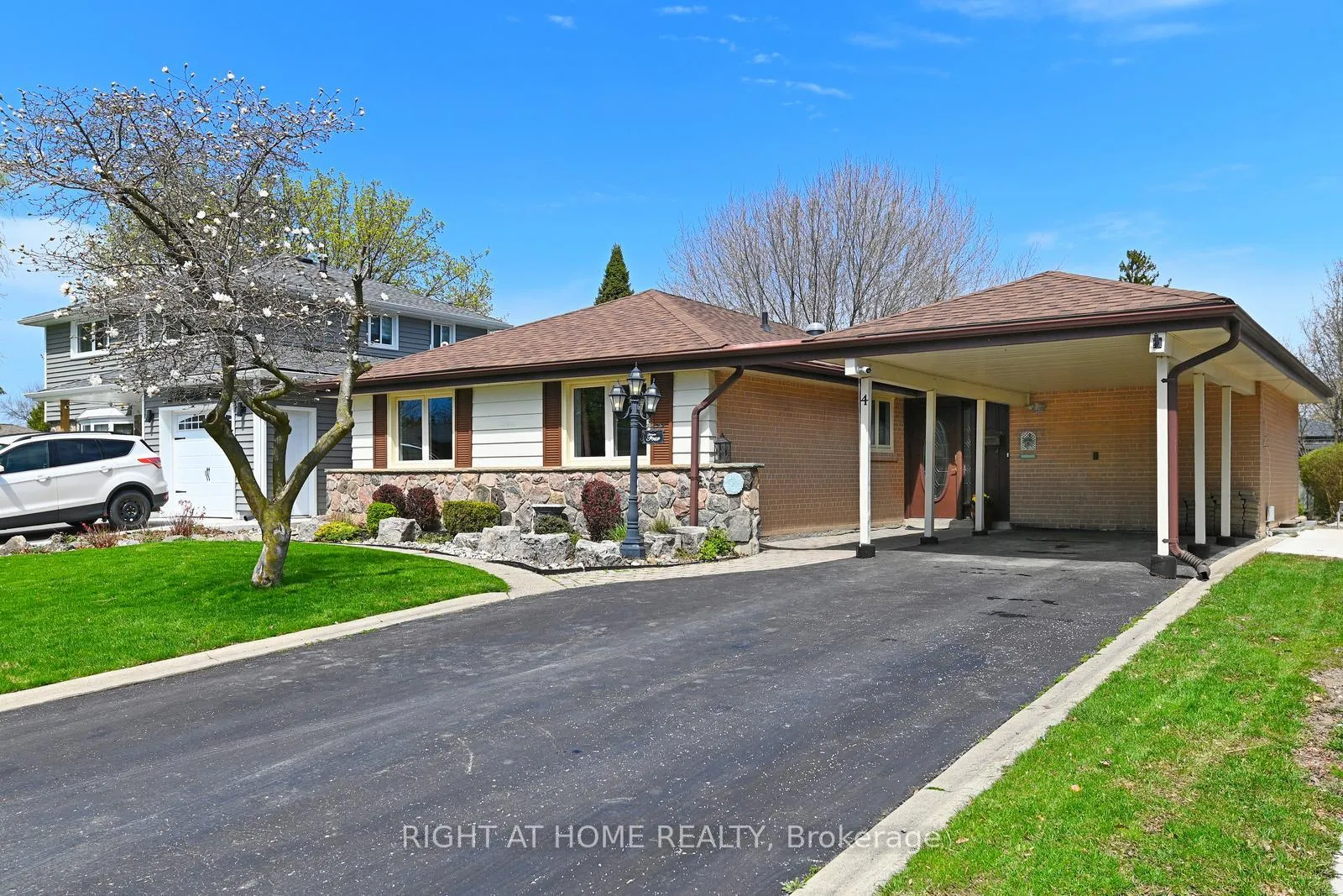 Photo 2 of 4 Allendale Road, Brampton, Brampton East — HOMEH