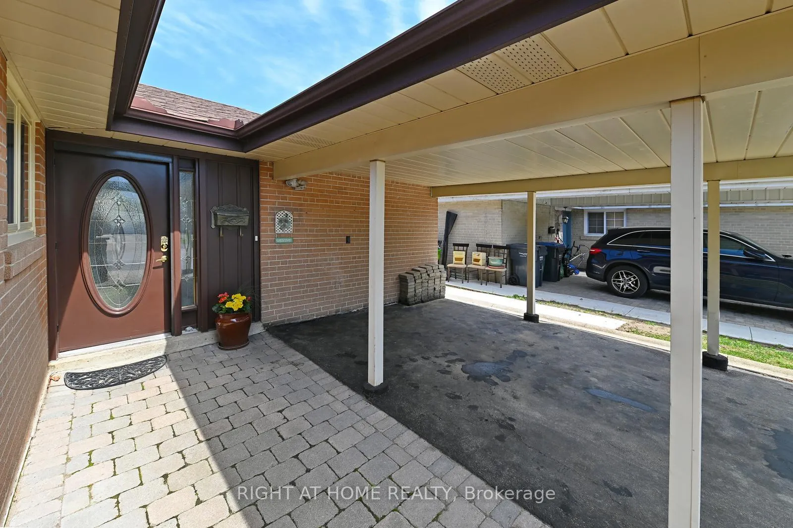 Photo 3 of 4 Allendale Road, Brampton, Brampton East — HOMEH