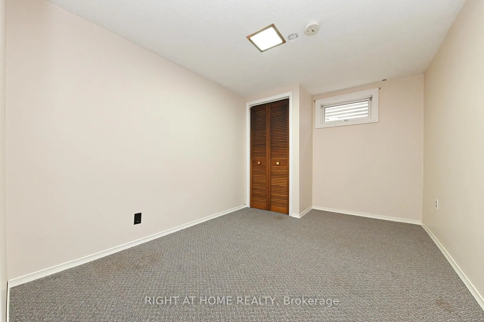 Photo 32 of 4 Allendale Road, Brampton, Brampton East — HOMEH