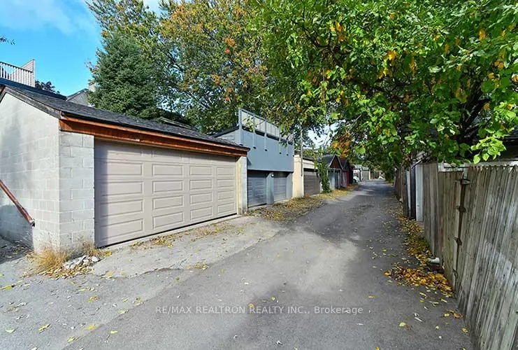 Photo 26 of 69 Brunswick Avenue, Toronto, University — HOMEH