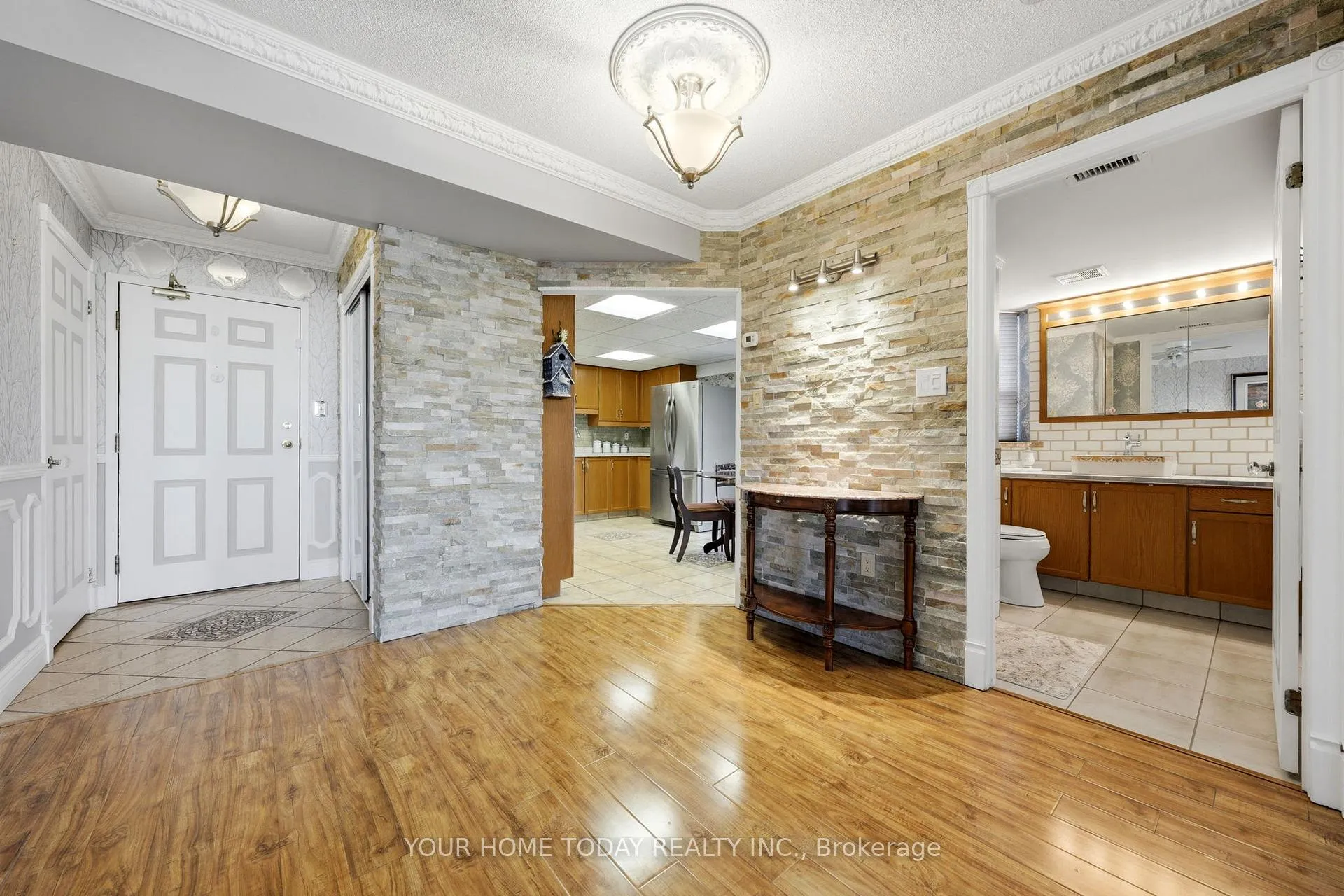 Photo 7 of Unit 507, 20 McFarlane Drive, Halton Hills, Georgetown — HOMEH