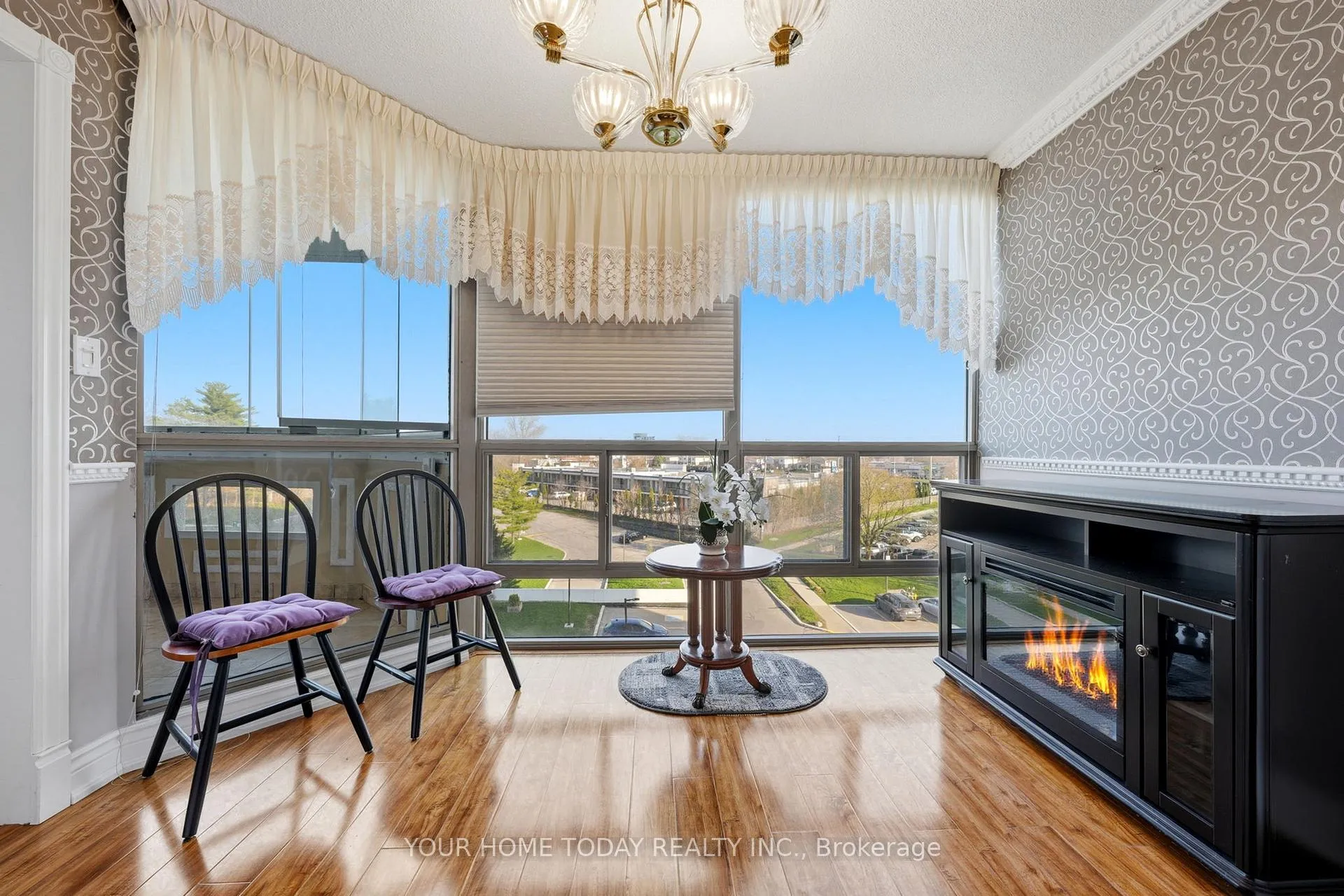 Photo 15 of Unit 507, 20 McFarlane Drive, Halton Hills, Georgetown — HOMEH