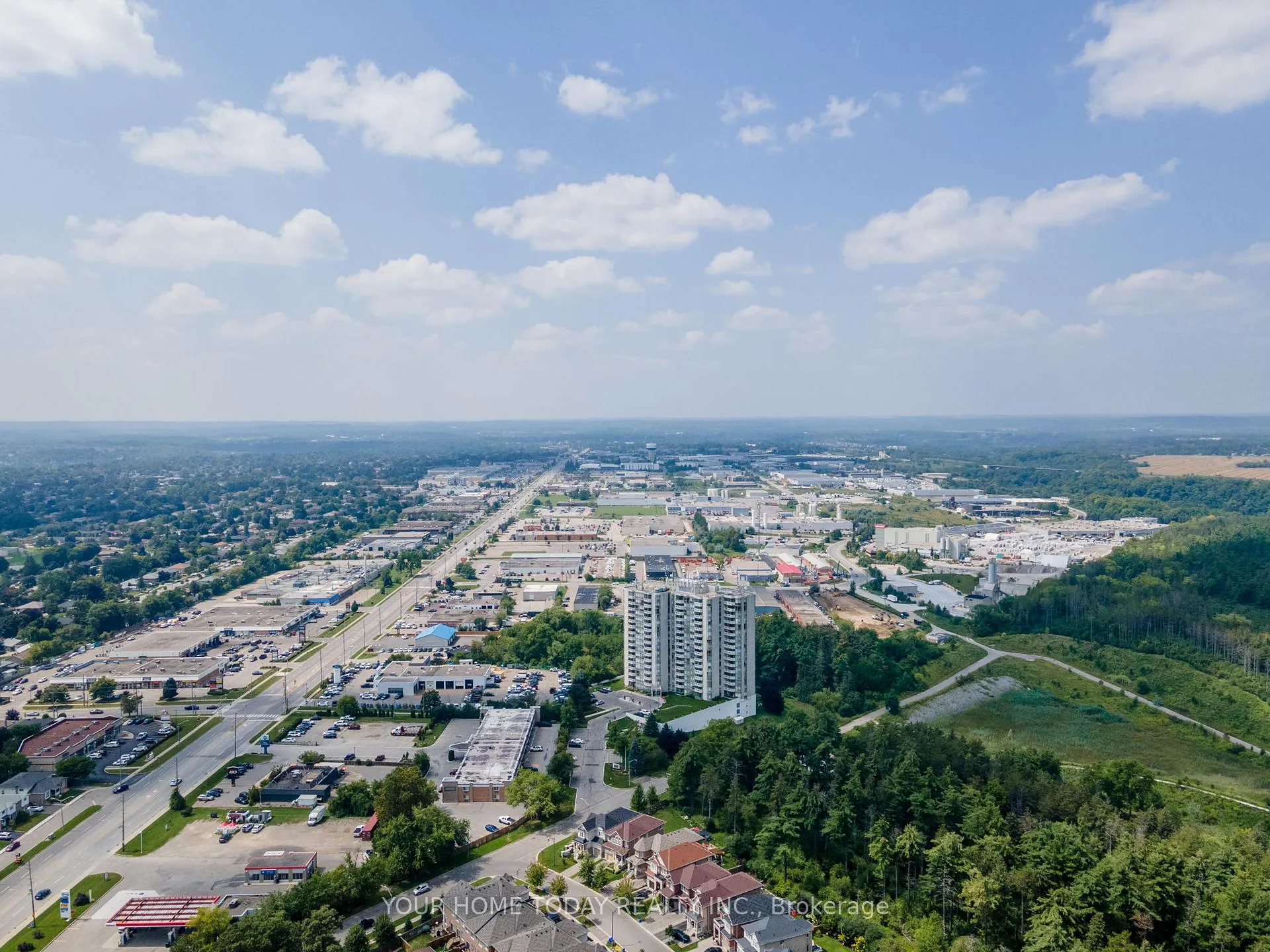 Photo 39 of Unit 507, 20 McFarlane Drive, Halton Hills, Georgetown — HOMEH