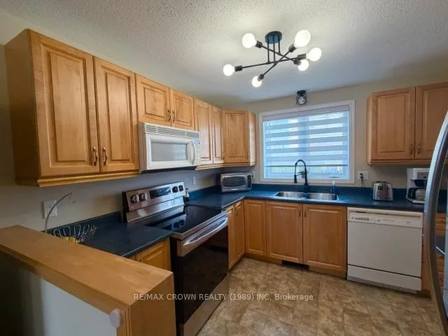 Photo 13 of 818 Prince Street, Hearst — HOMEH