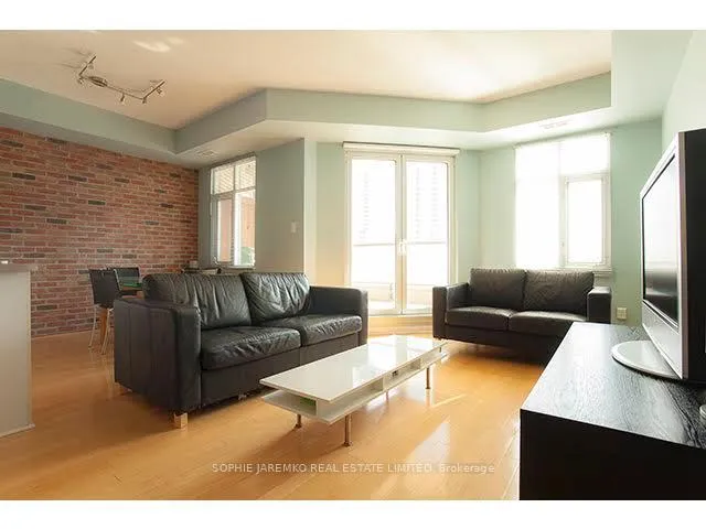 Photo 4 of Unit 436, 550 Front Street W, Toronto, Waterfront Communities — HOMEH
