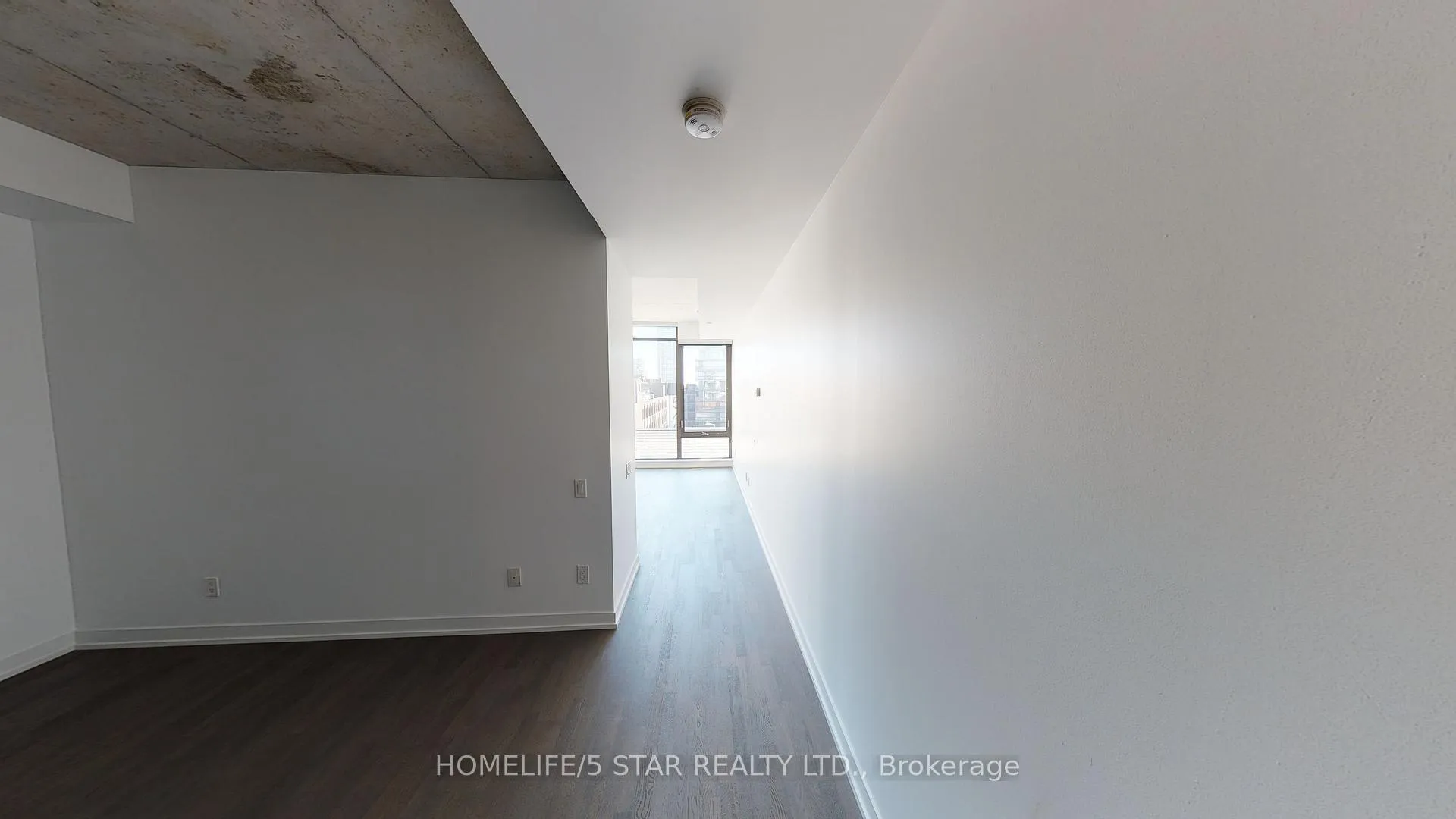 Photo 3 of Unit 616, 560 King Street W, Toronto, Waterfront Communities — HOMEH
