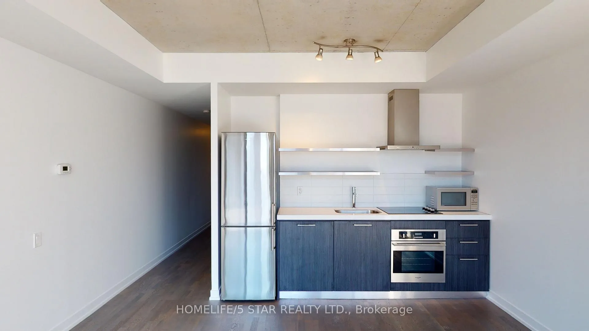 Photo 6 of Unit 616, 560 King Street W, Toronto, Waterfront Communities — HOMEH