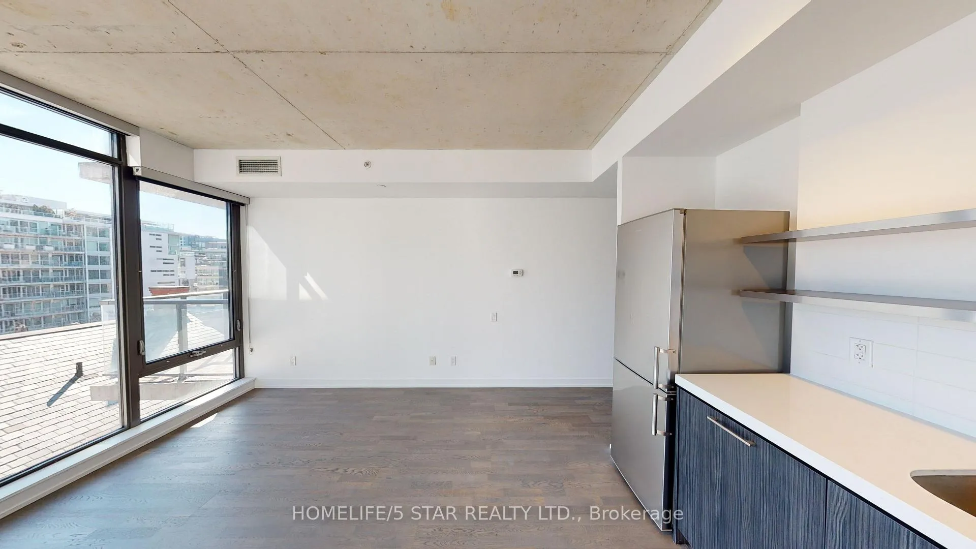 Photo 11 of Unit 616, 560 King Street W, Toronto, Waterfront Communities — HOMEH
