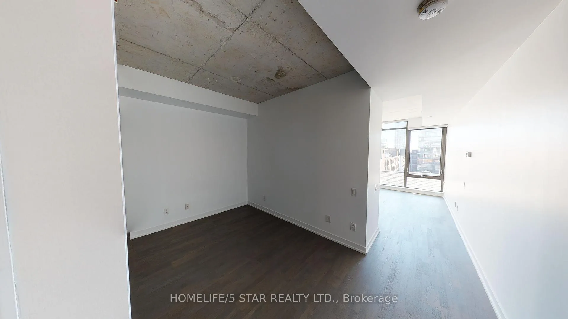 Photo 12 of Unit 616, 560 King Street W, Toronto, Waterfront Communities — HOMEH
