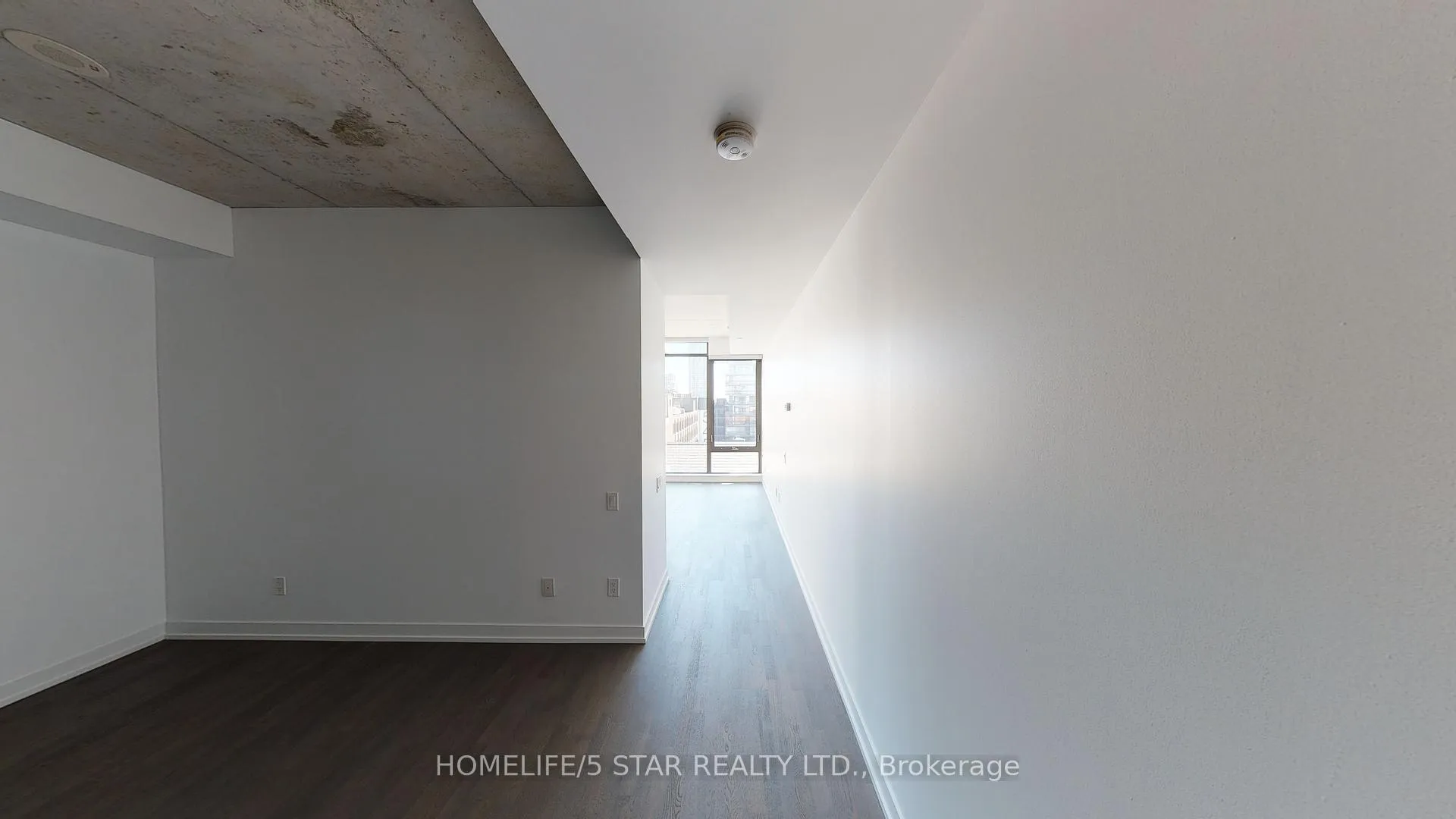 Photo 13 of Unit 616, 560 King Street W, Toronto, Waterfront Communities — HOMEH