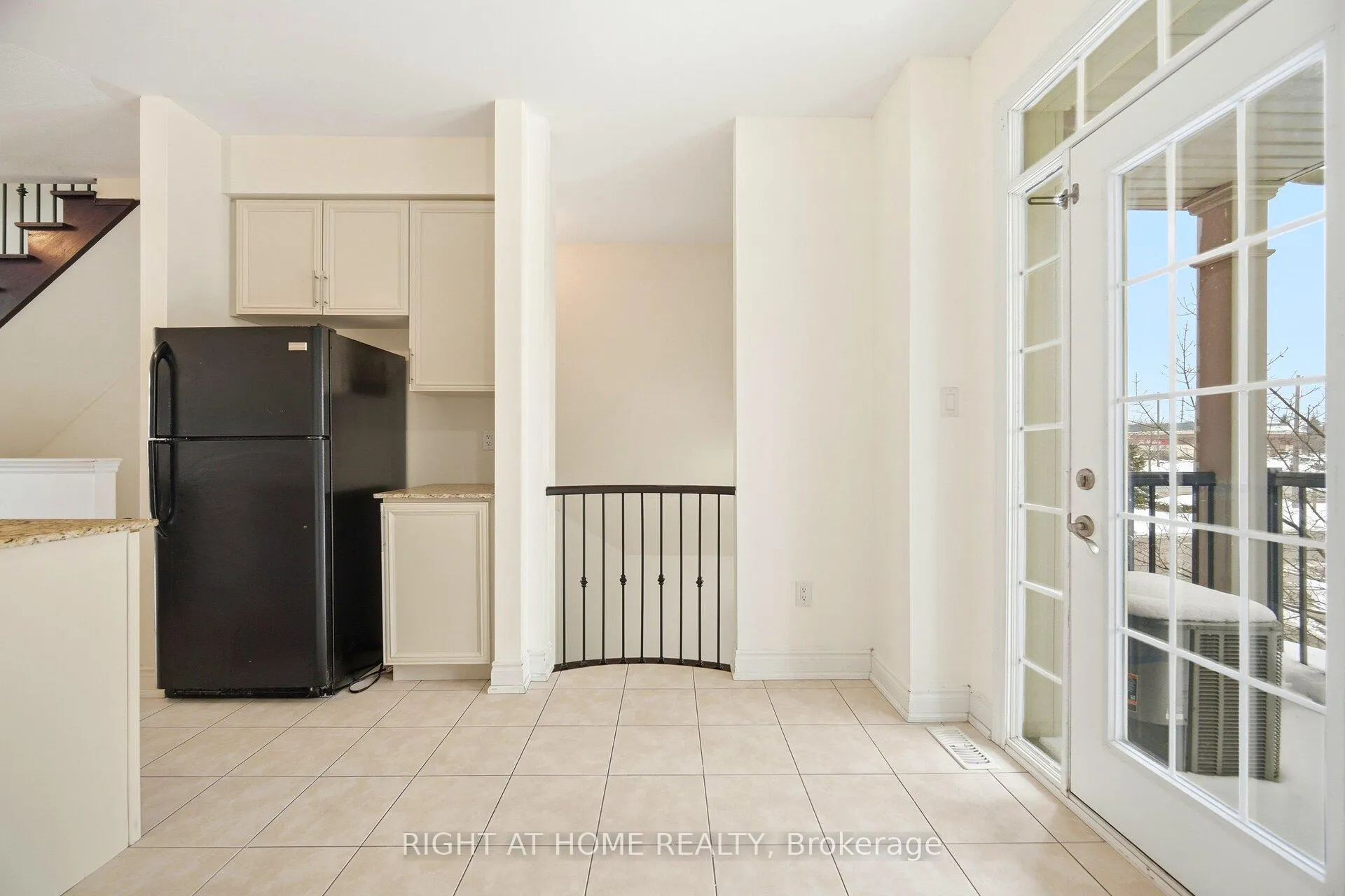 Photo 12 of 7114 Triumph Lane, Mississauga, Lisgar — HOMEH