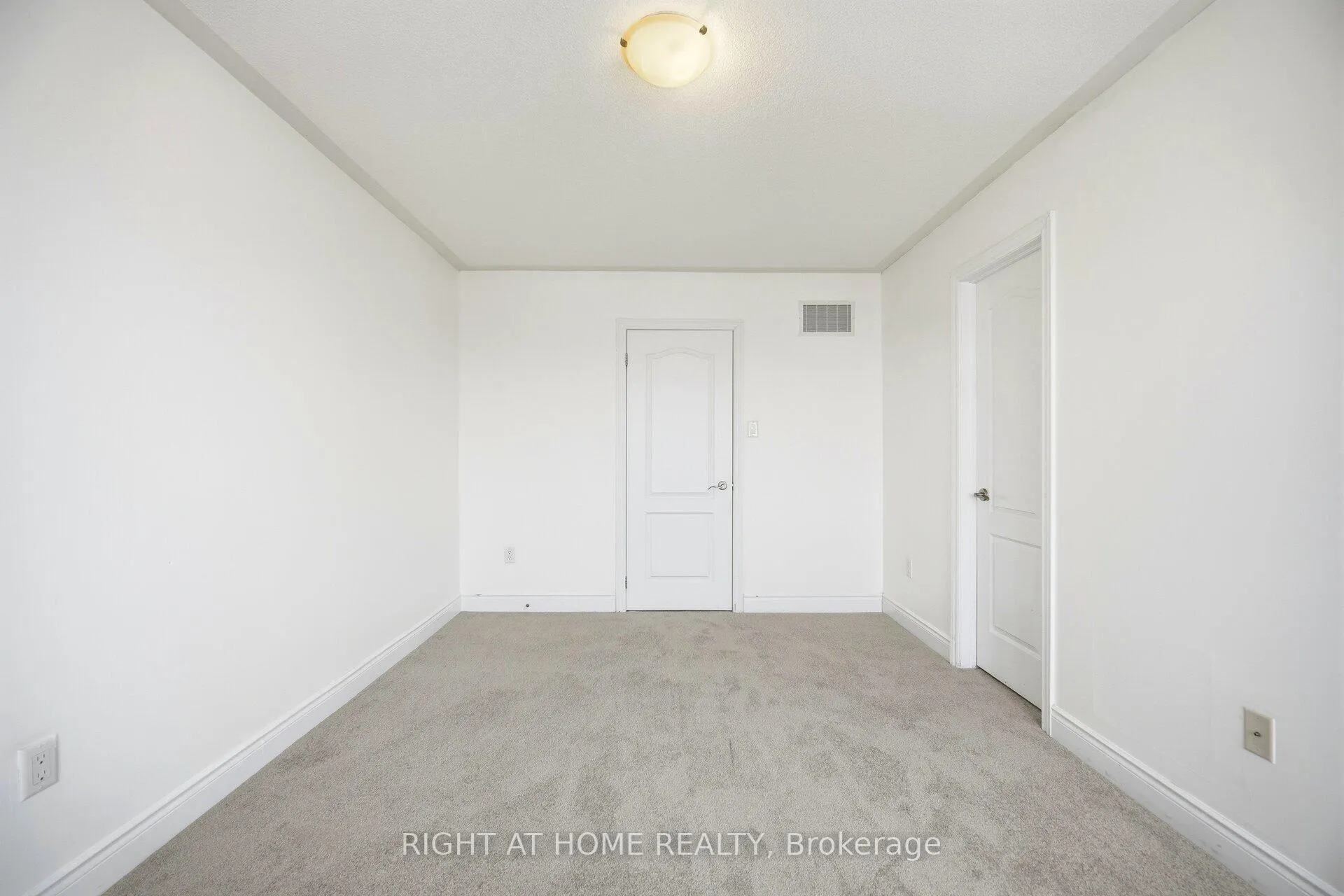 Photo 28 of 7114 Triumph Lane, Mississauga, Lisgar — HOMEH