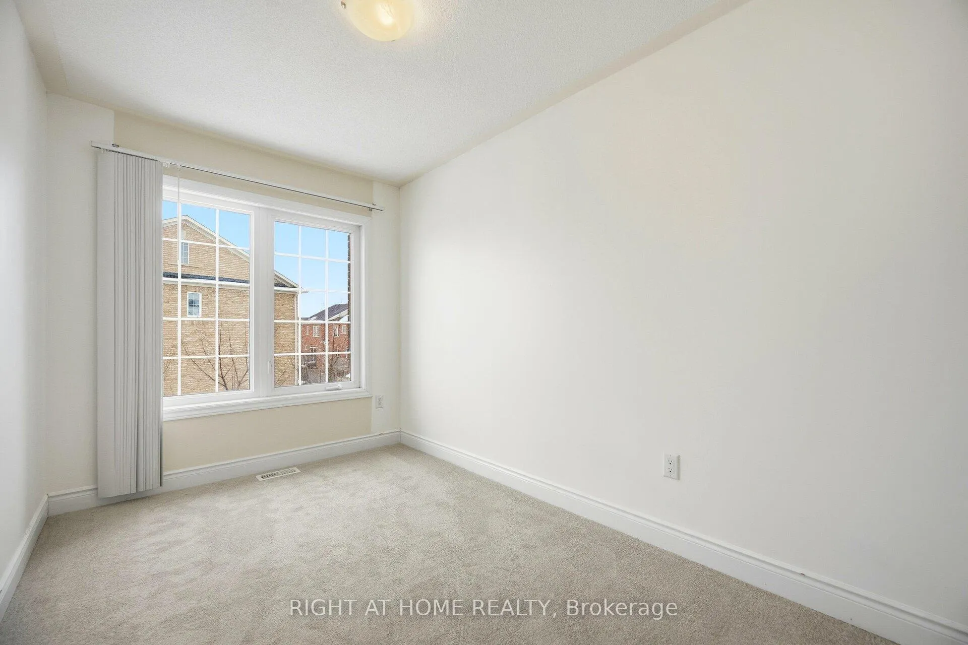 Photo 32 of 7114 Triumph Lane, Mississauga, Lisgar — HOMEH