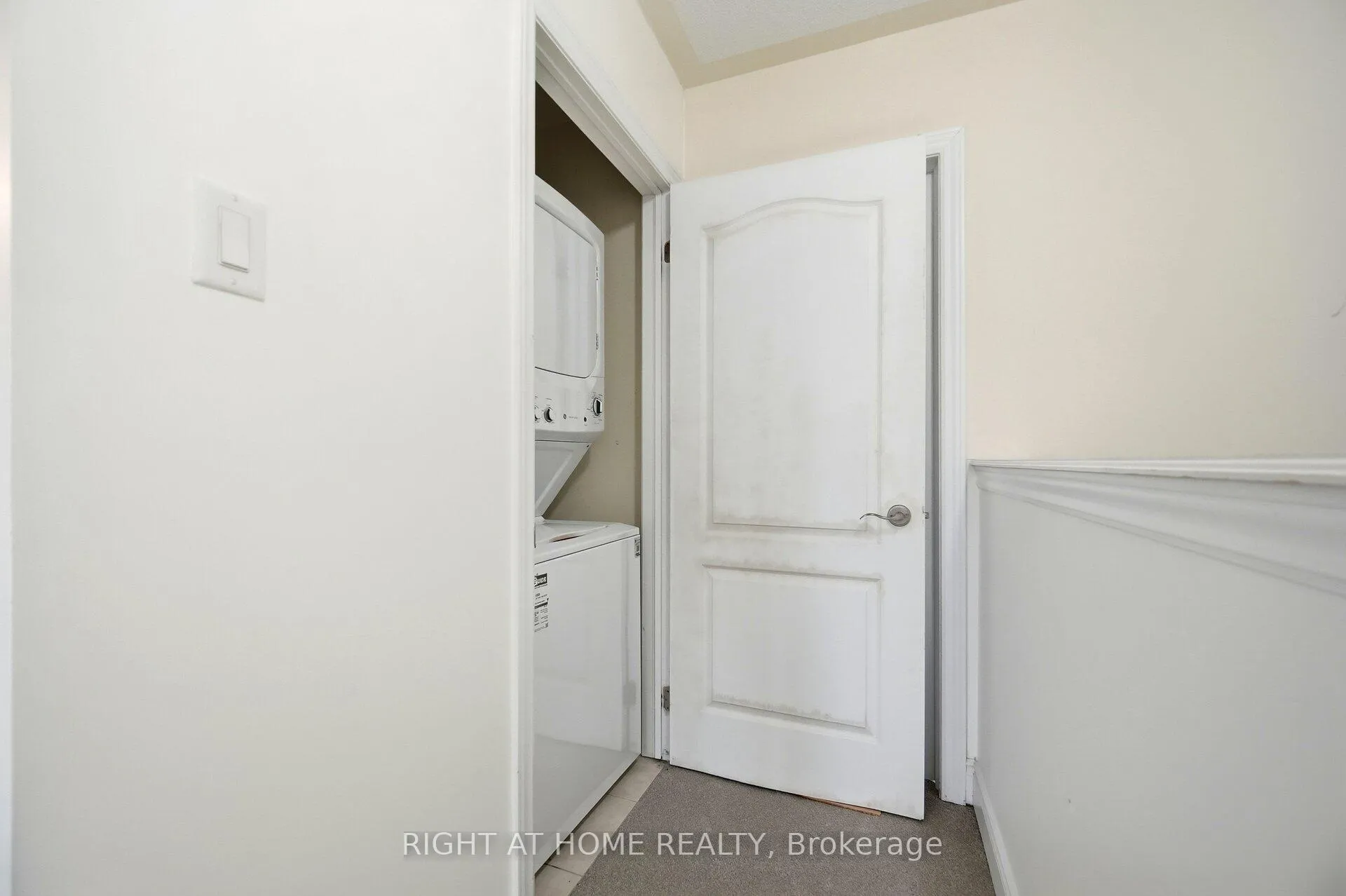 Photo 37 of 7114 Triumph Lane, Mississauga, Lisgar — HOMEH