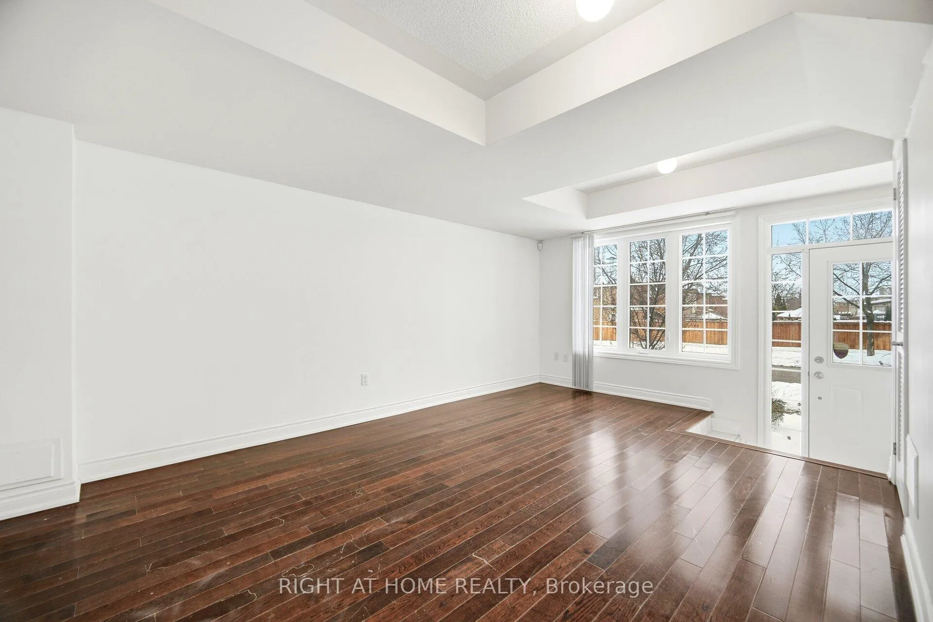 Photo 39 of 7114 Triumph Lane, Mississauga, Lisgar — HOMEH