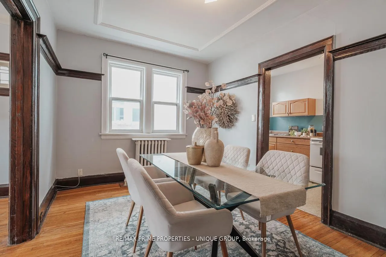 Photo 4 of Unit Main, 3 Bonfield Avenue, Toronto, The Beaches — HOMEH